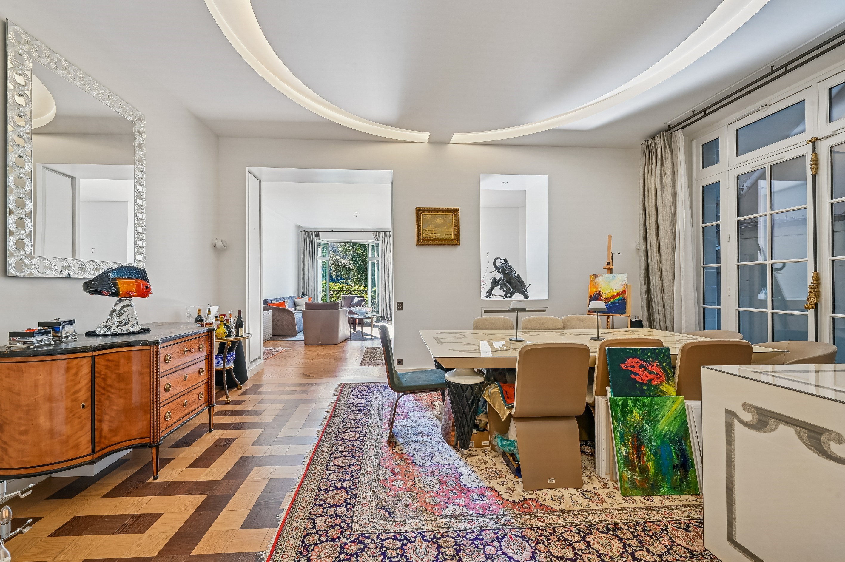  Avenue Foch — Exceptional Duplex Designed by Pierre Yovanovitch with Landscaped… - 物件實景