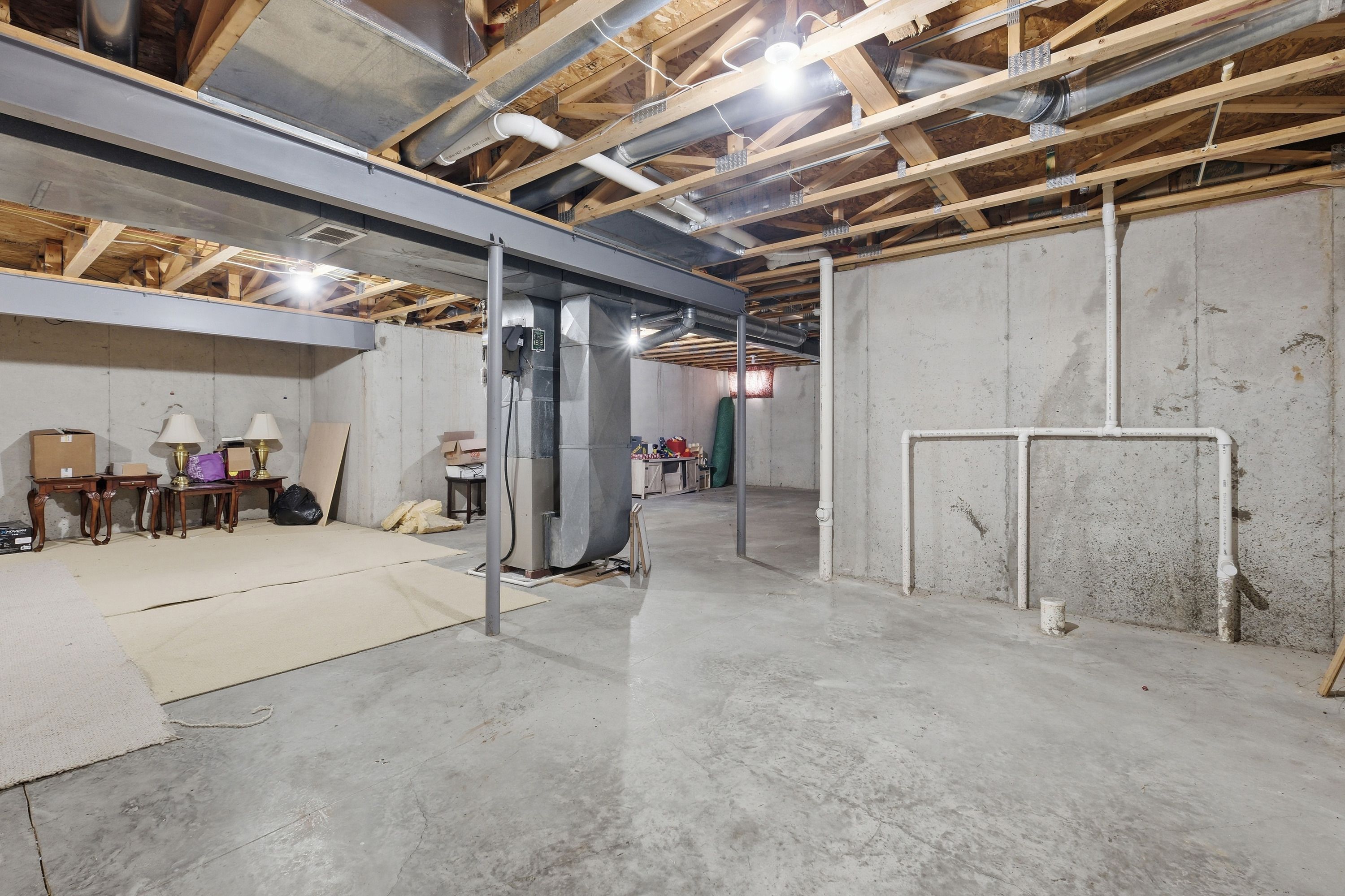  11812 Garden Grove Way, Louisville, KY 40299 - 物件實景