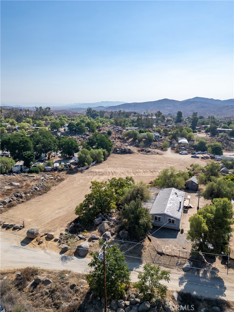 Perris, California, 92570, United States, 3 Bedrooms Bedrooms, ,2 BathroomsBathrooms,Residential,For Sale,1922815