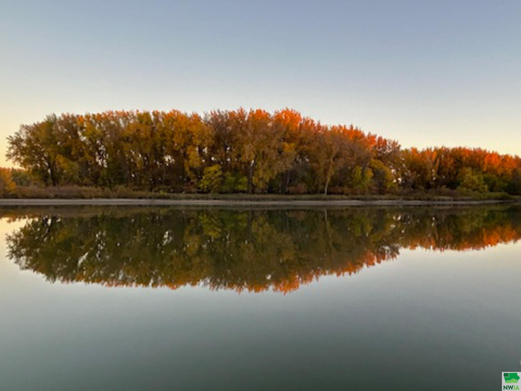 McCook Lake, South Dakota, 57049, United States, 5 Bedrooms Bedrooms, ,3 BathroomsBathrooms,Residential,For Sale,1980281