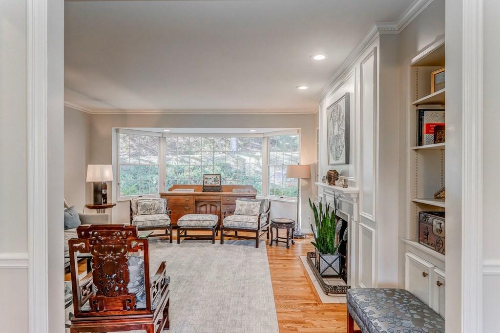 DALTON, Georgia, 30720, United States, 4 Bedrooms Bedrooms, ,4 BathroomsBathrooms,Residential,For Sale,1989438