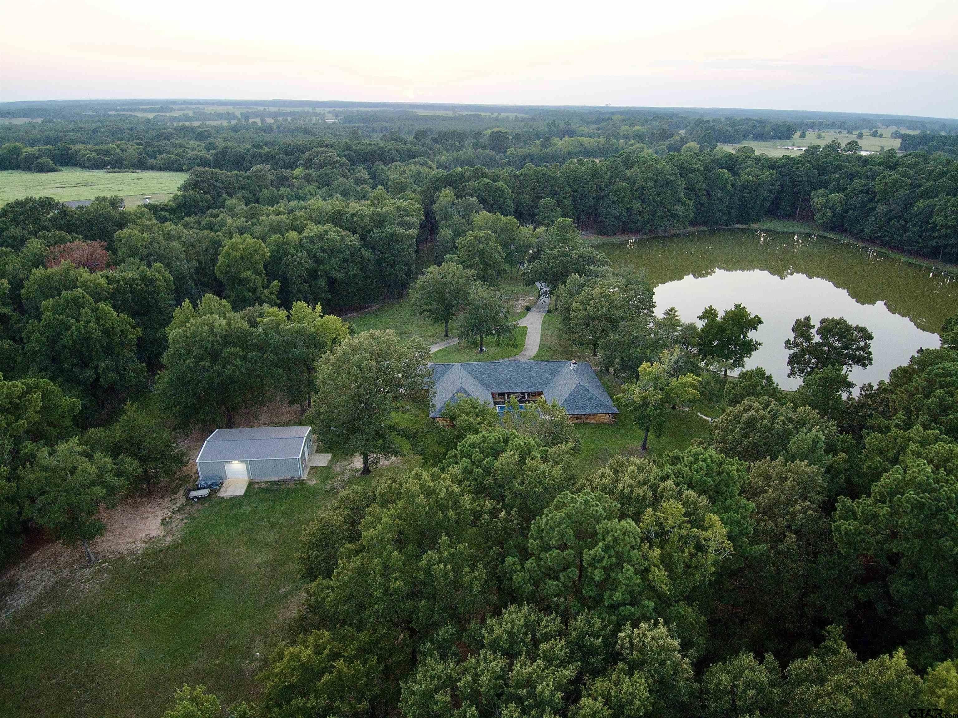 Pittsburg, Texas, 75686, United States, 4 Bedrooms Bedrooms, ,5 BathroomsBathrooms,Residential,For Sale,1942722