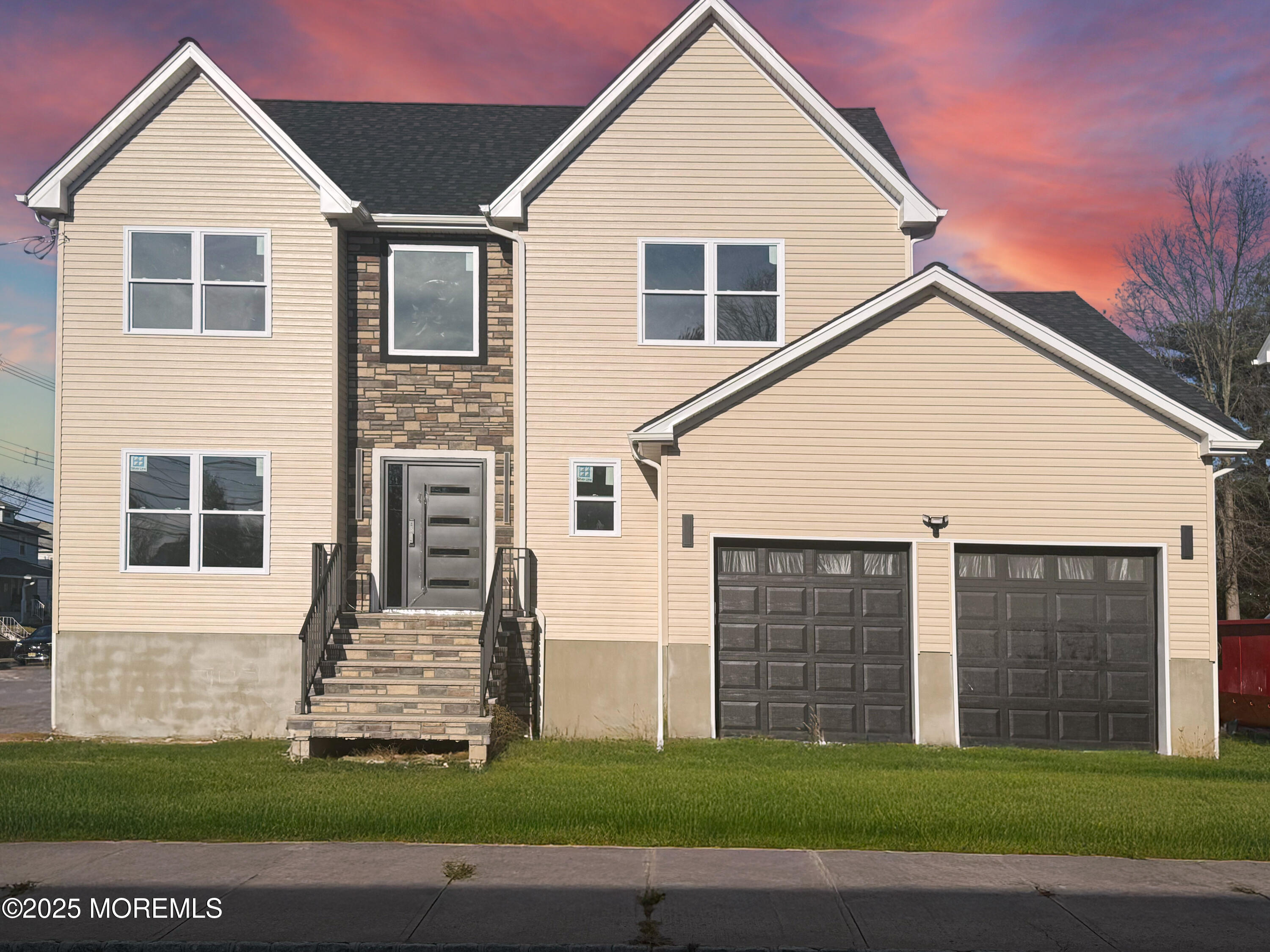 Manalapan, New Jersey, 07726, United States, 4 Bedrooms Bedrooms, ,4 BathroomsBathrooms,Residential,For Sale,2003288