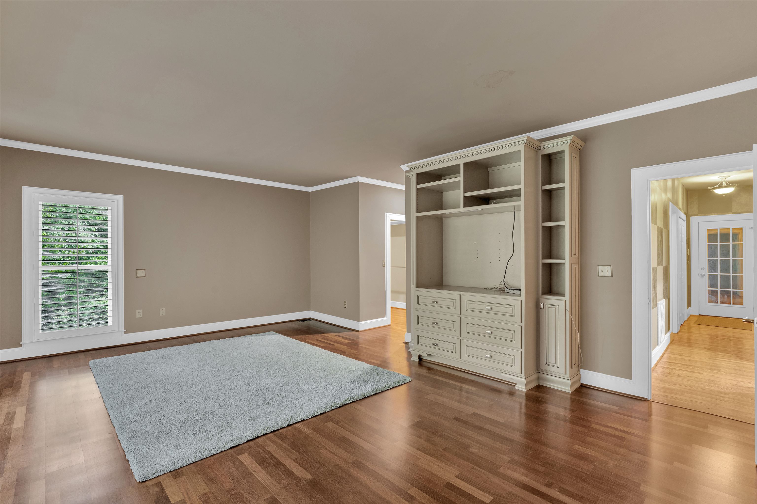 Spartanburg, South Carolina, 29306, United States, 4 Bedrooms Bedrooms, ,5 BathroomsBathrooms,Residential,For Sale,1913145