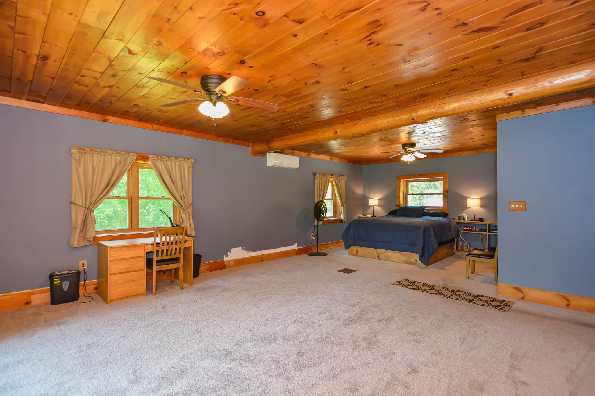 Bradford, New Hampshire, 03221, United States, 3 Bedrooms Bedrooms, ,2 BathroomsBathrooms,Residential,For Sale,1856760