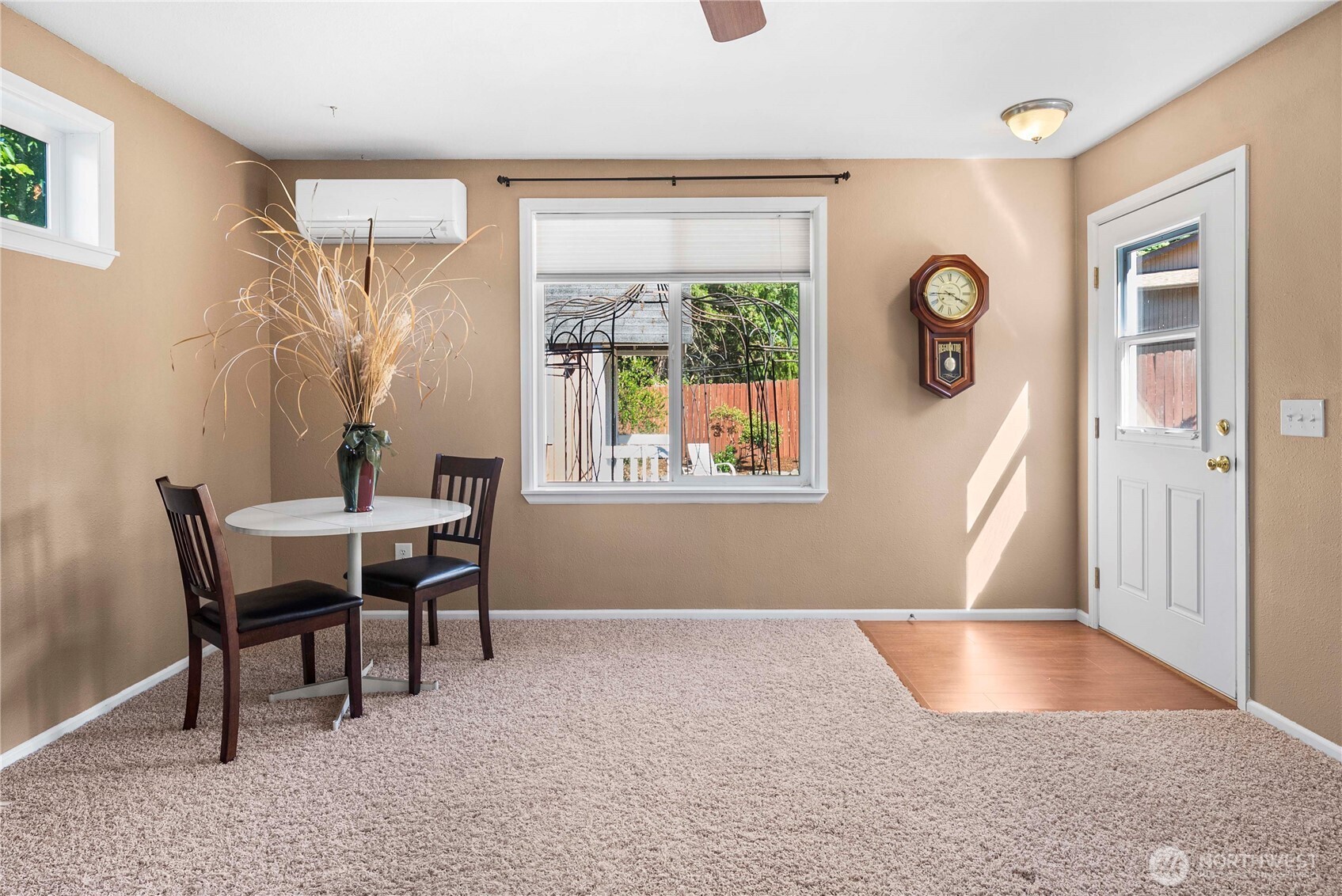 Puyallup, Washington, 98374, United States, 4 Bedrooms Bedrooms, ,2 BathroomsBathrooms,Residential,For Sale,1987950