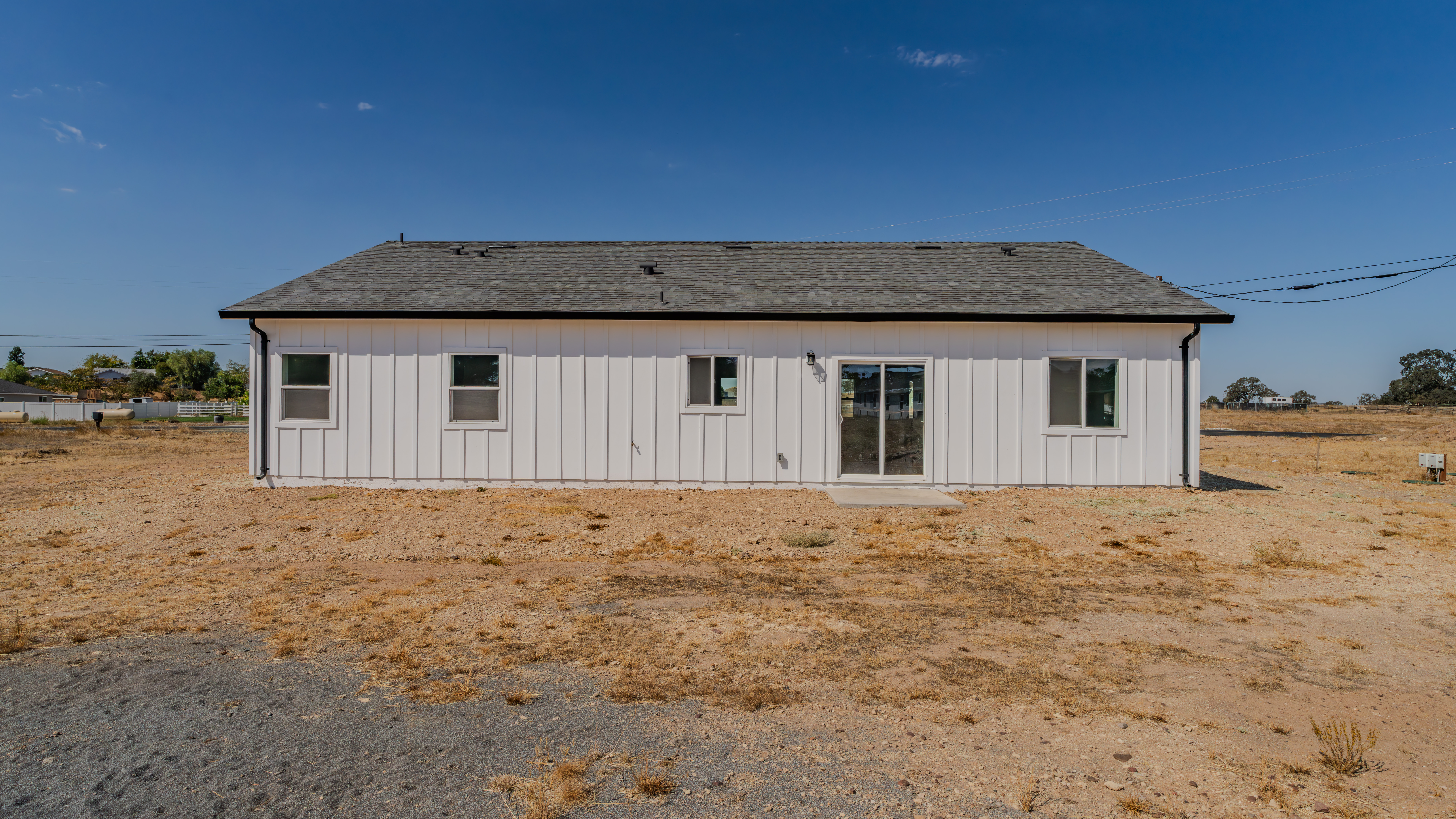  1986 Village Drive, Ione, CA 95640 - 物件實景