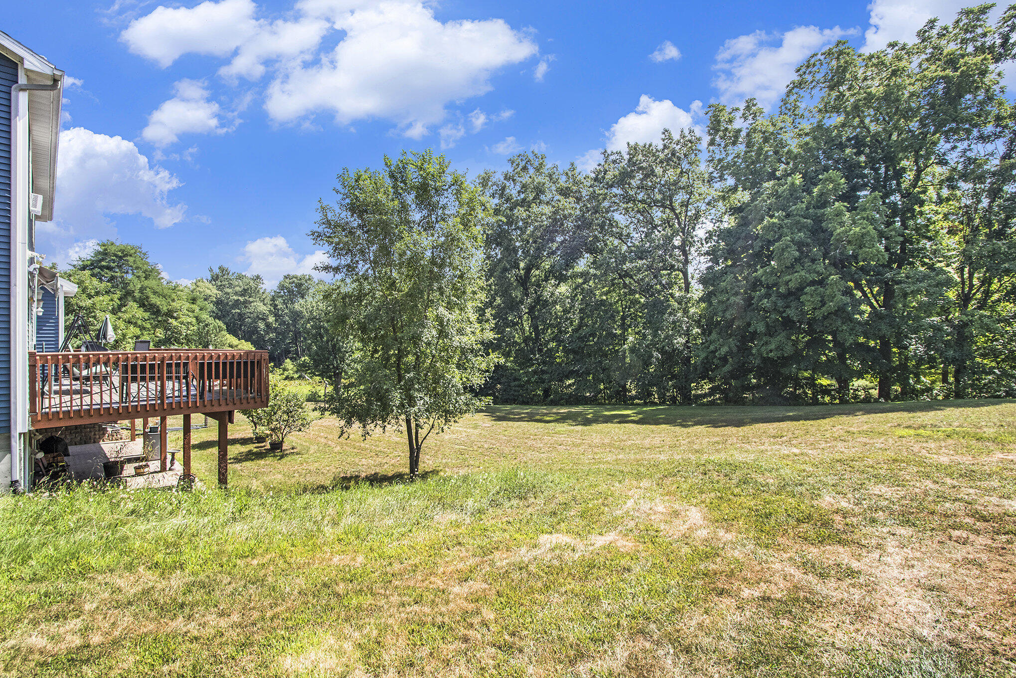 Edwardsburg, Michigan, 49112, United States, 6 Bedrooms Bedrooms, ,4 BathroomsBathrooms,Residential,For Sale,1940260