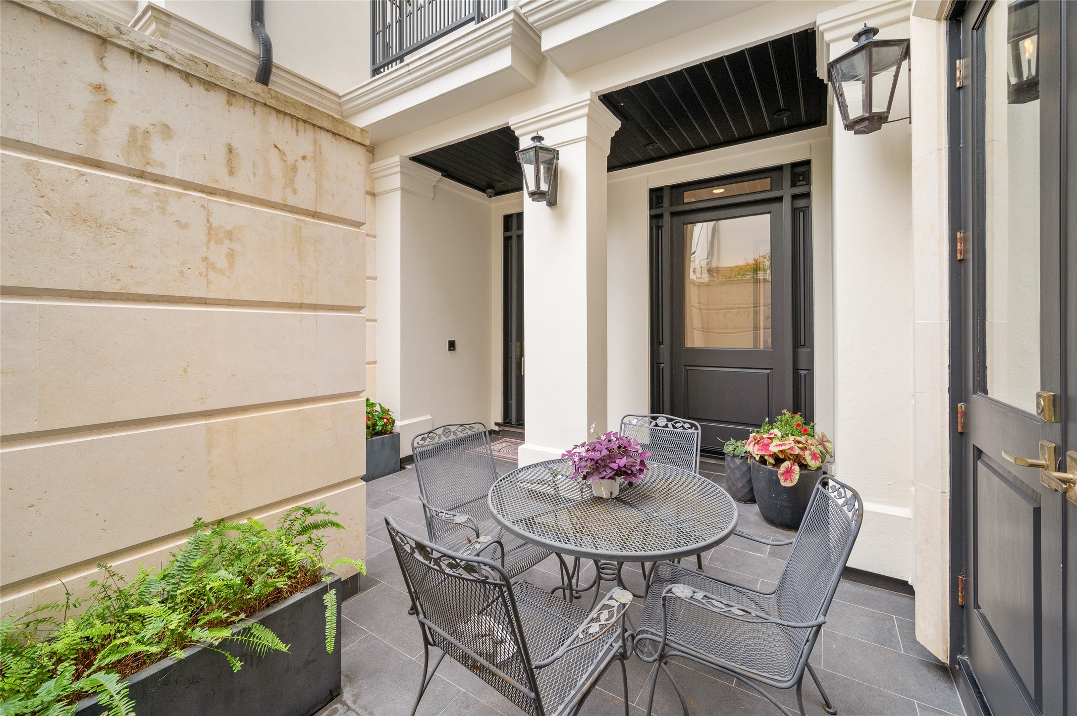  2415 San Felipe Street #6 - 物件實景