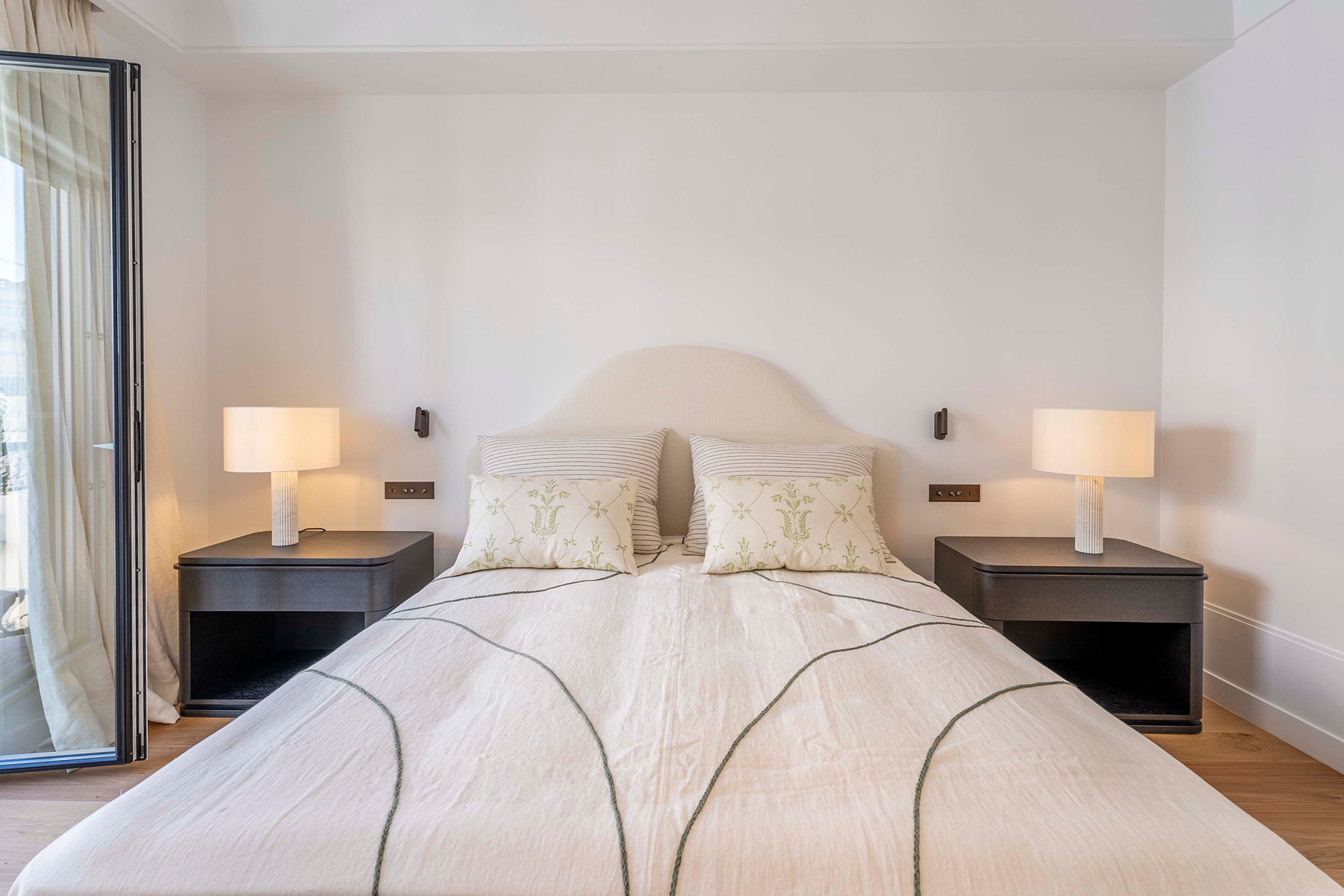  Exclusive 4th floor with garage and designer renovation in Justicia. Madrid - 物件實景