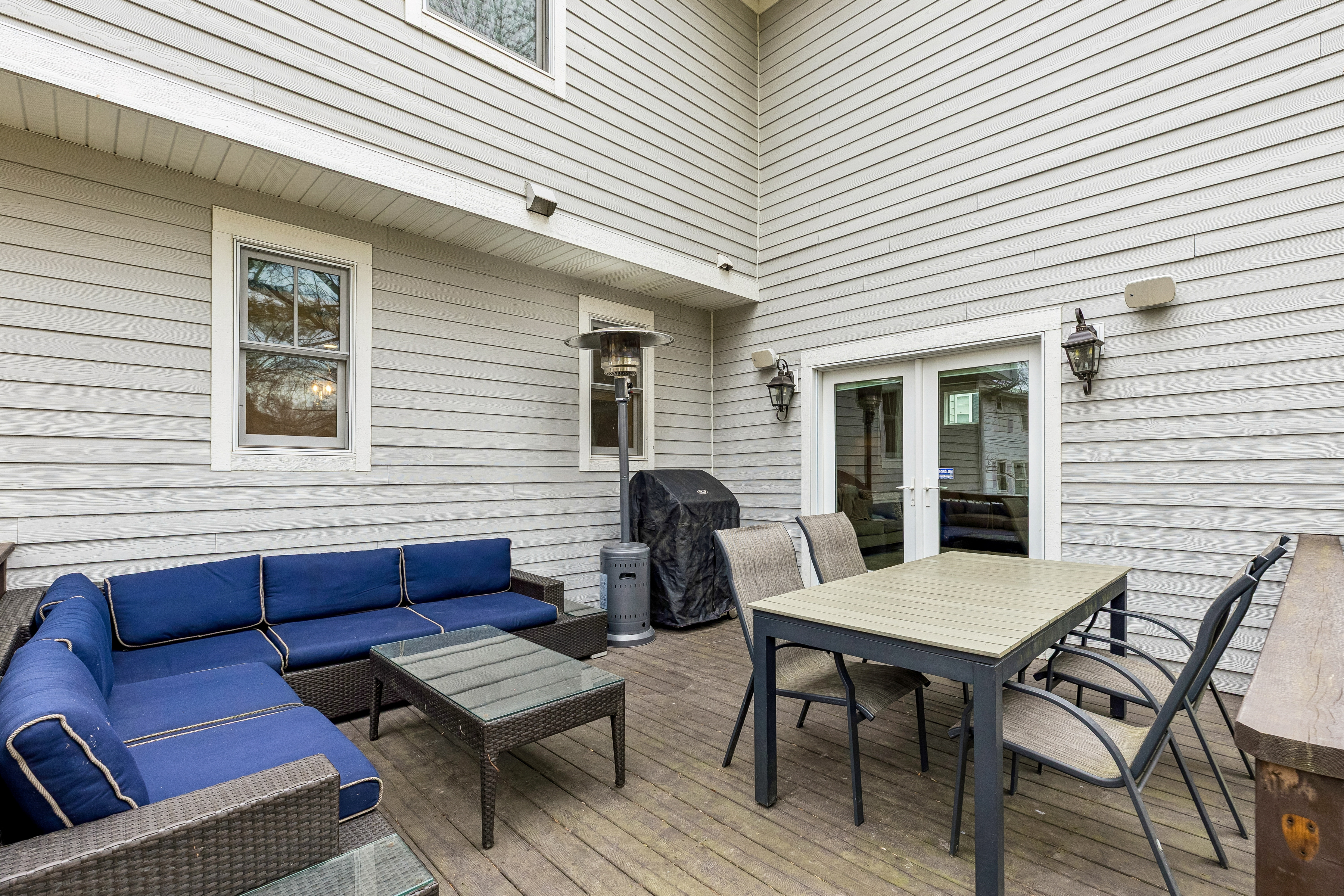  Elegant Living in Edina’s Yancey Park - 物件實景