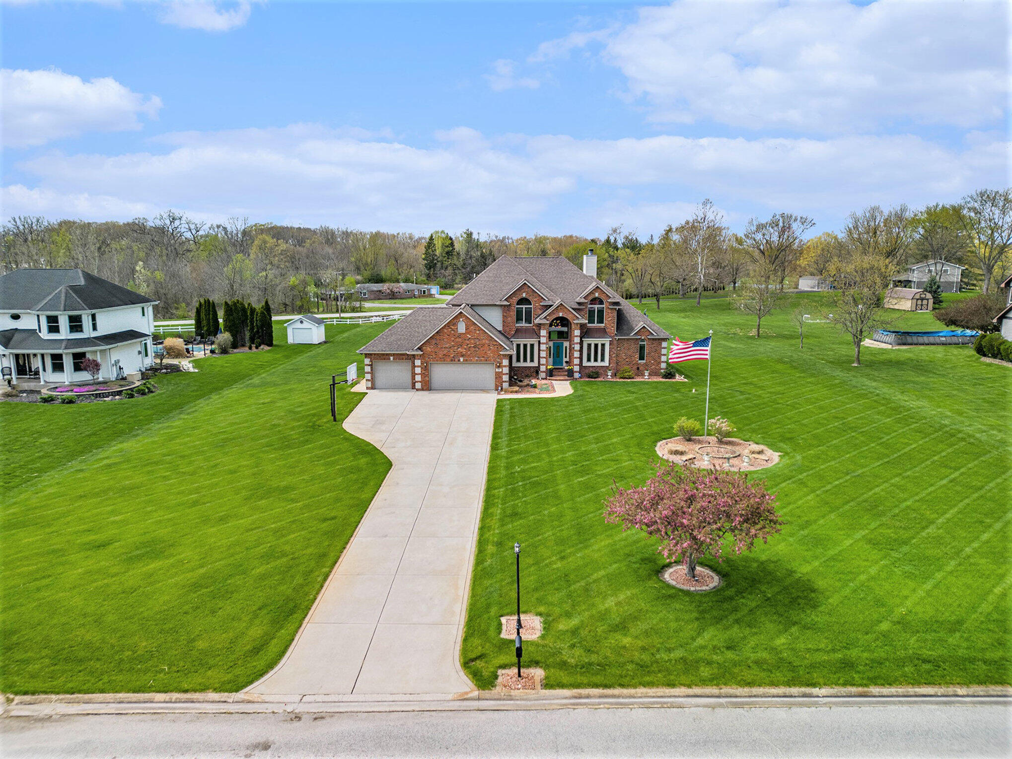 Hobart, Indiana, 46342, United States, 5 Bedrooms Bedrooms, ,5 BathroomsBathrooms,Residential,For Sale,1872844