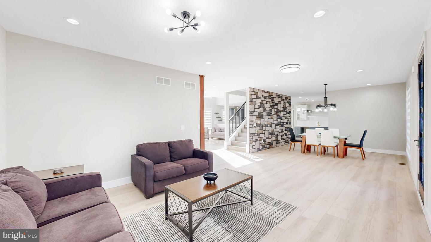 LEWES, Delaware, 19958, United States, 5 Bedrooms Bedrooms, ,7 BathroomsBathrooms,Residential,For Sale,1989878