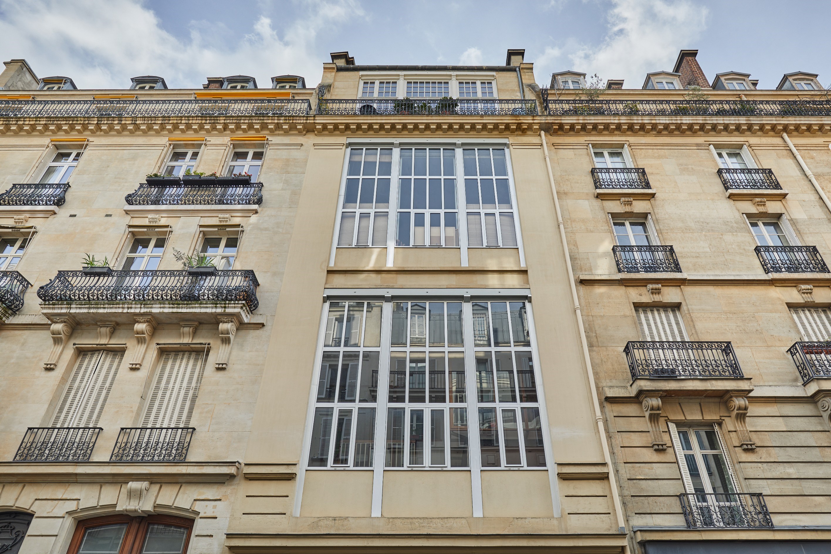  Paris XVII - Artist studio on the top floor with a large balcony just steps fro… - 物件實景