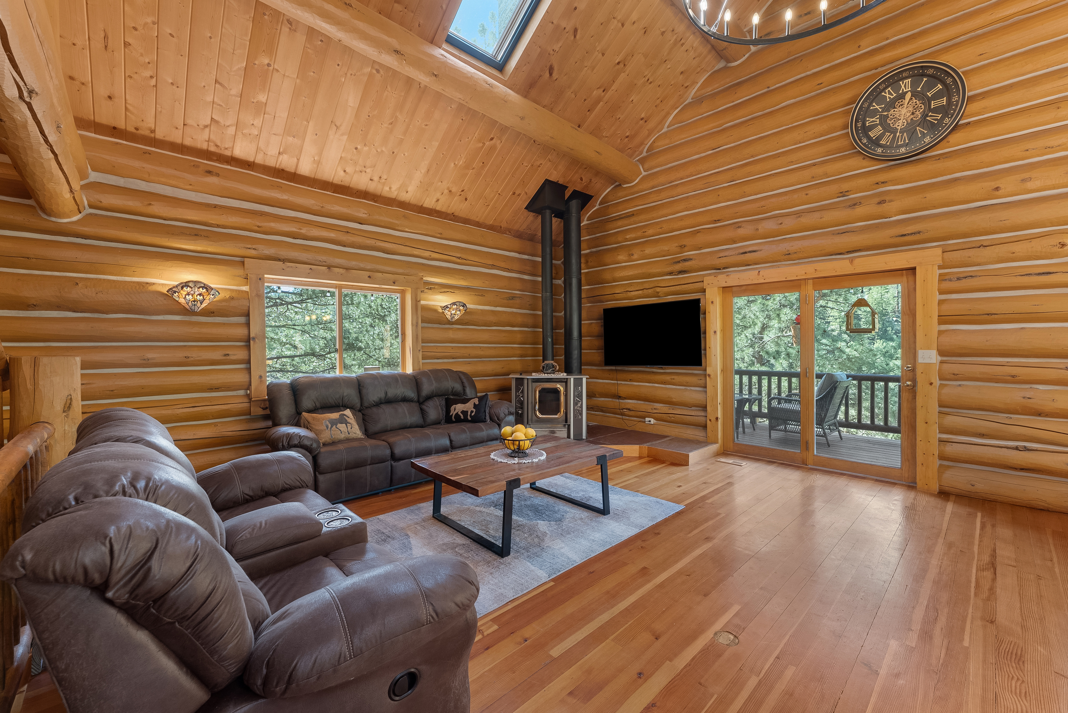  ?The River House? Is A Sanctuary Among The Pines - 物件實景