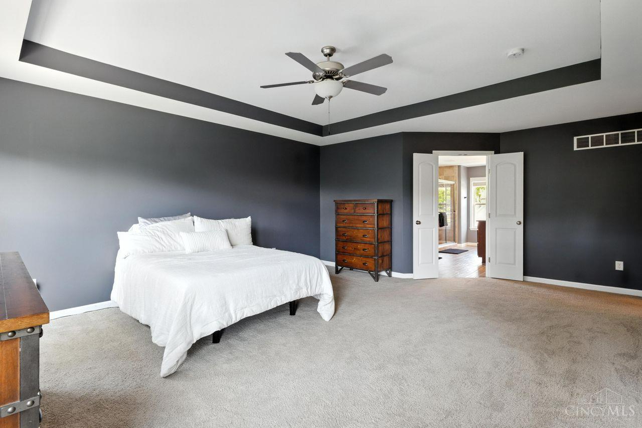 Loveland, Ohio, 45140, United States, 4 Bedrooms Bedrooms, ,4 BathroomsBathrooms,Residential,For Sale,1901126