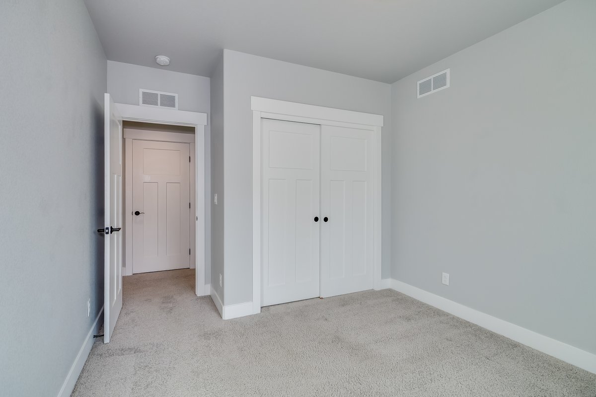 Cheyenne, Wyoming, 82009, United States, 5 Bedrooms Bedrooms, ,3 BathroomsBathrooms,Residential,For Sale,2012088