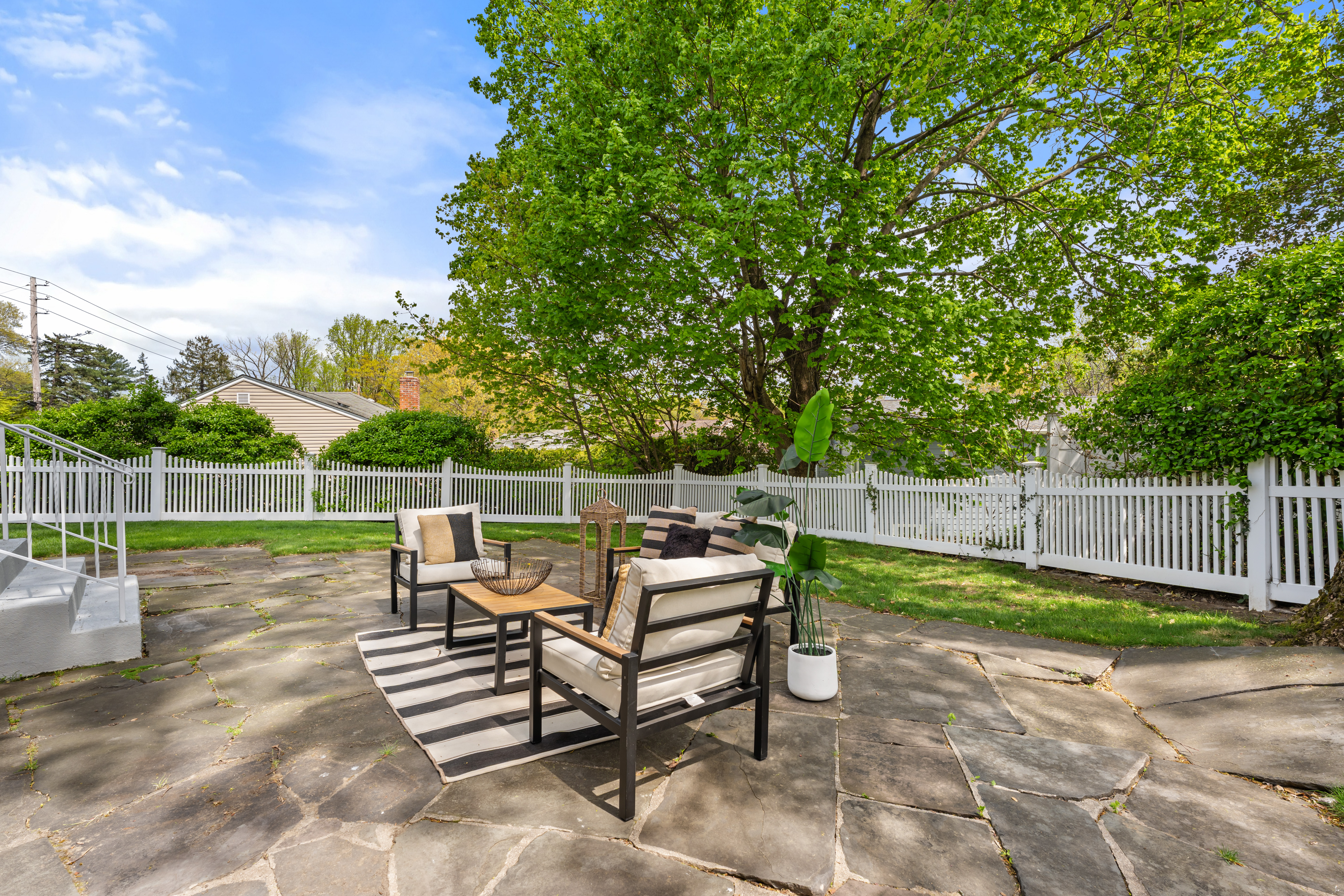  Beautifully updated and impeccably maintained - 物件實景