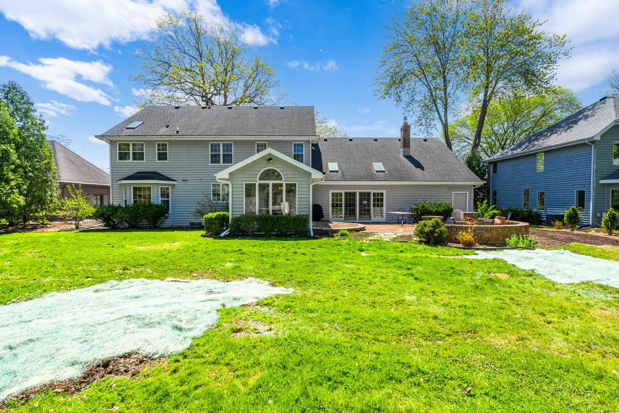 Appleton, Wisconsin, 54915, United States, 4 Bedrooms Bedrooms, ,4 BathroomsBathrooms,Residential,For Sale,1921997