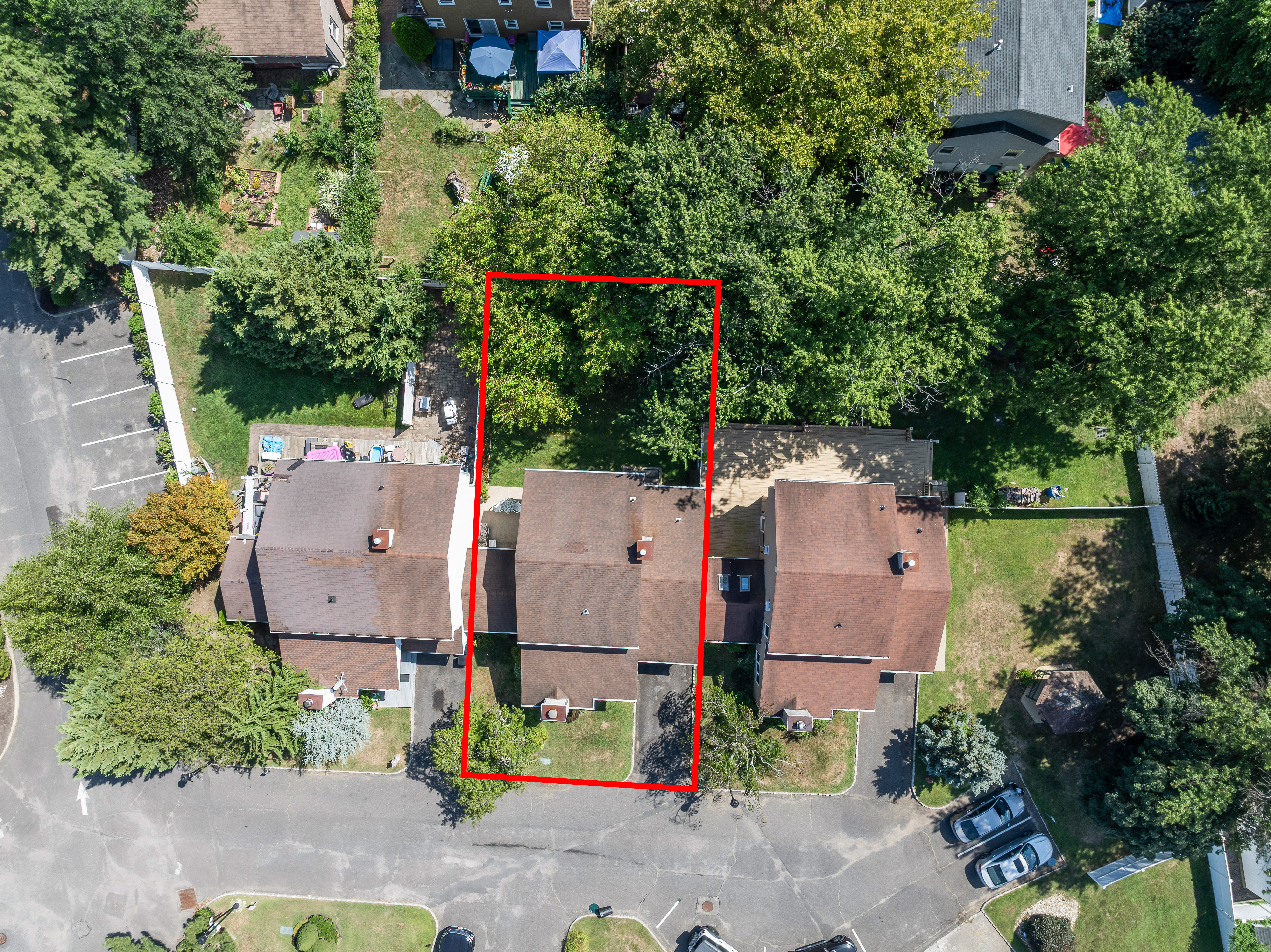 Keyport, New Jersey, 07735, United States, 2 Bedrooms Bedrooms, ,3 BathroomsBathrooms,Residential,For Sale,1914240
