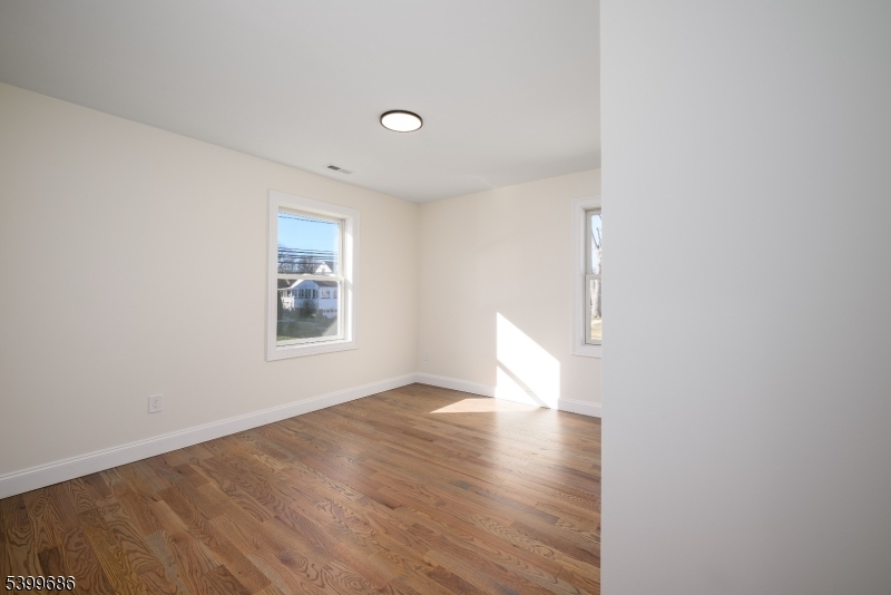 Clifton City, New Jersey, 07014, United States, 5 Bedrooms Bedrooms, ,4 BathroomsBathrooms,Residential,For Sale,2000653