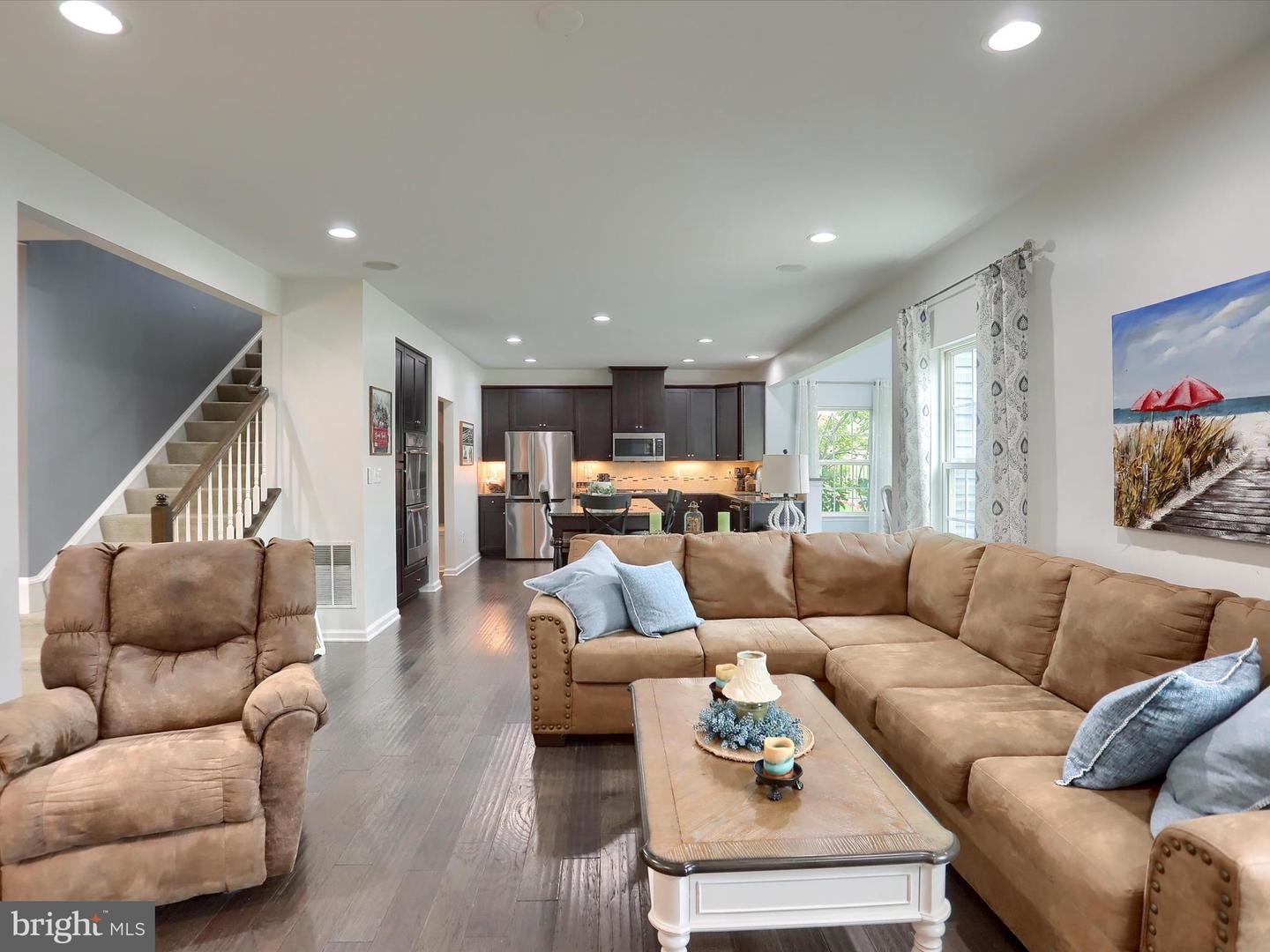 Harrisburg, Pennsylvania, 17112, United States, 5 Bedrooms Bedrooms, ,4 BathroomsBathrooms,Residential,For Sale,1970182