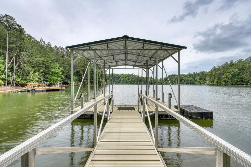 Blairsville, Georgia, 30512, United States, 5 Bedrooms Bedrooms, ,6 BathroomsBathrooms,Residential,For Sale,1901332