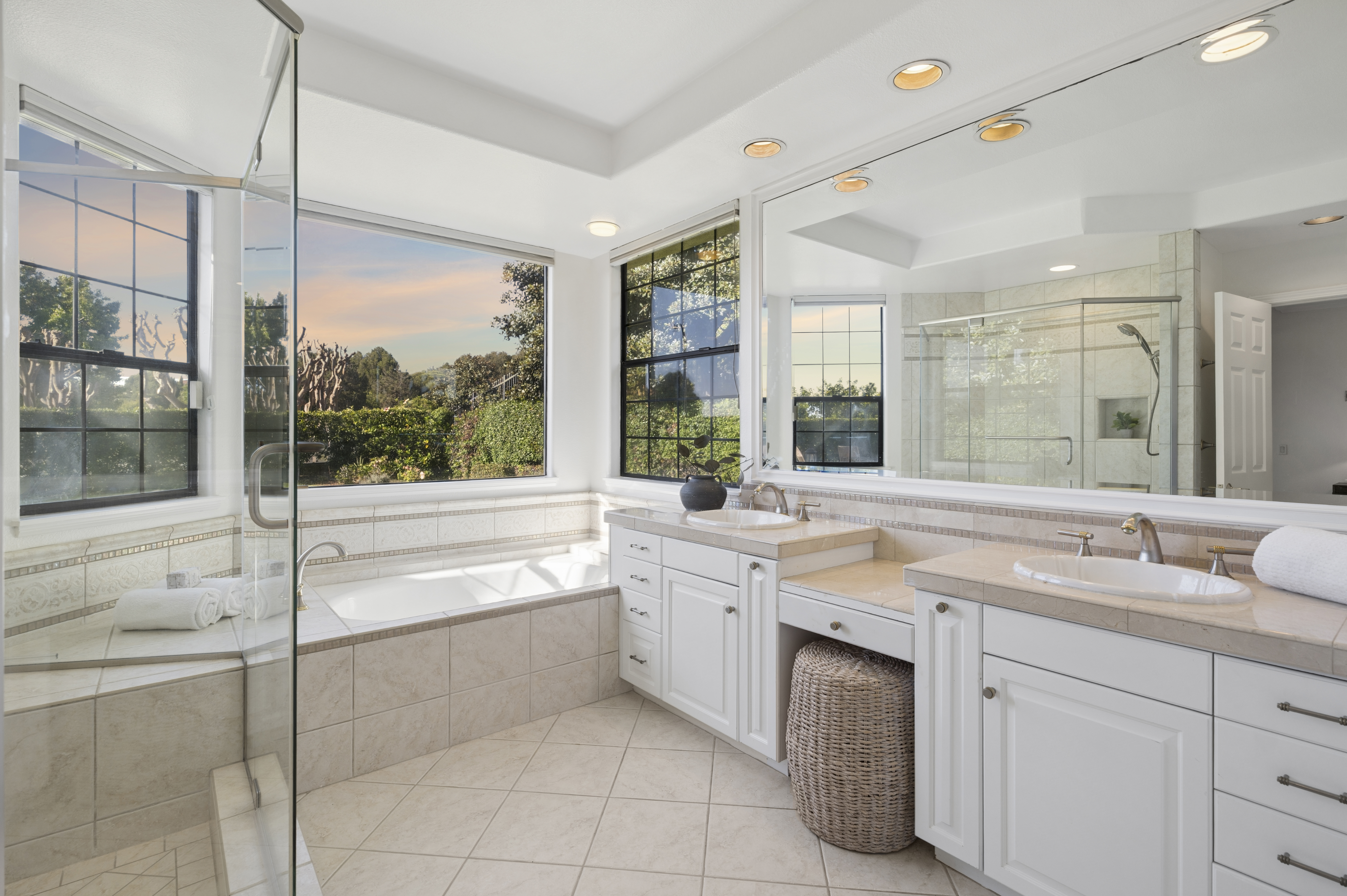  108 Ocean Vista #123, Newport Beach, CA 92660 - 物件實景