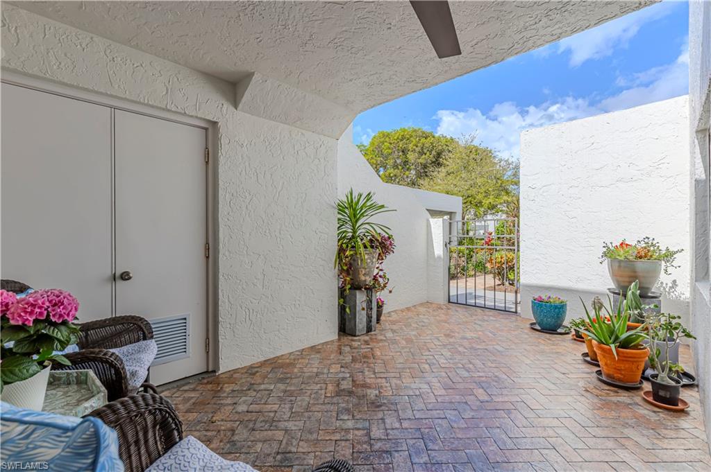 Naples, Florida, 34108, United States, 2 Bedrooms Bedrooms, ,2 BathroomsBathrooms,Residential,For Sale,1728640