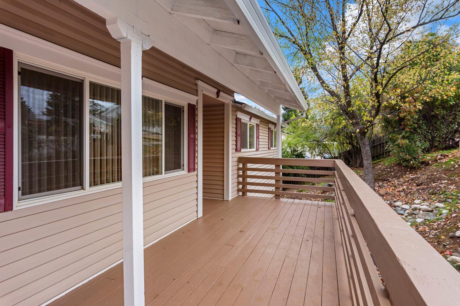 Auburn, California, 95603, United States, 3 Bedrooms Bedrooms, ,2 BathroomsBathrooms,Residential,For Sale,1998771