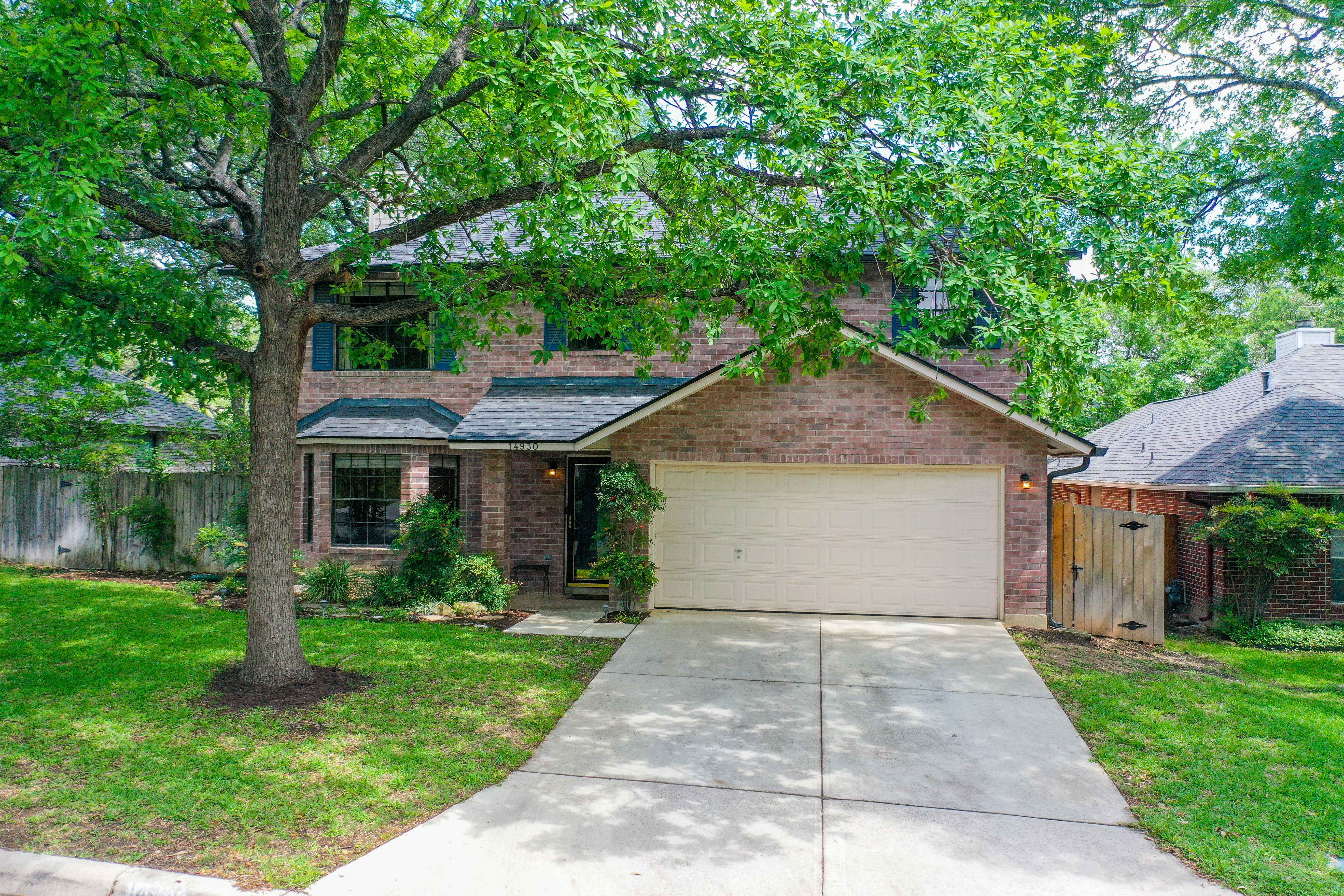  Luxury Living in Churchill Estates with Timeless Design - 物件實景