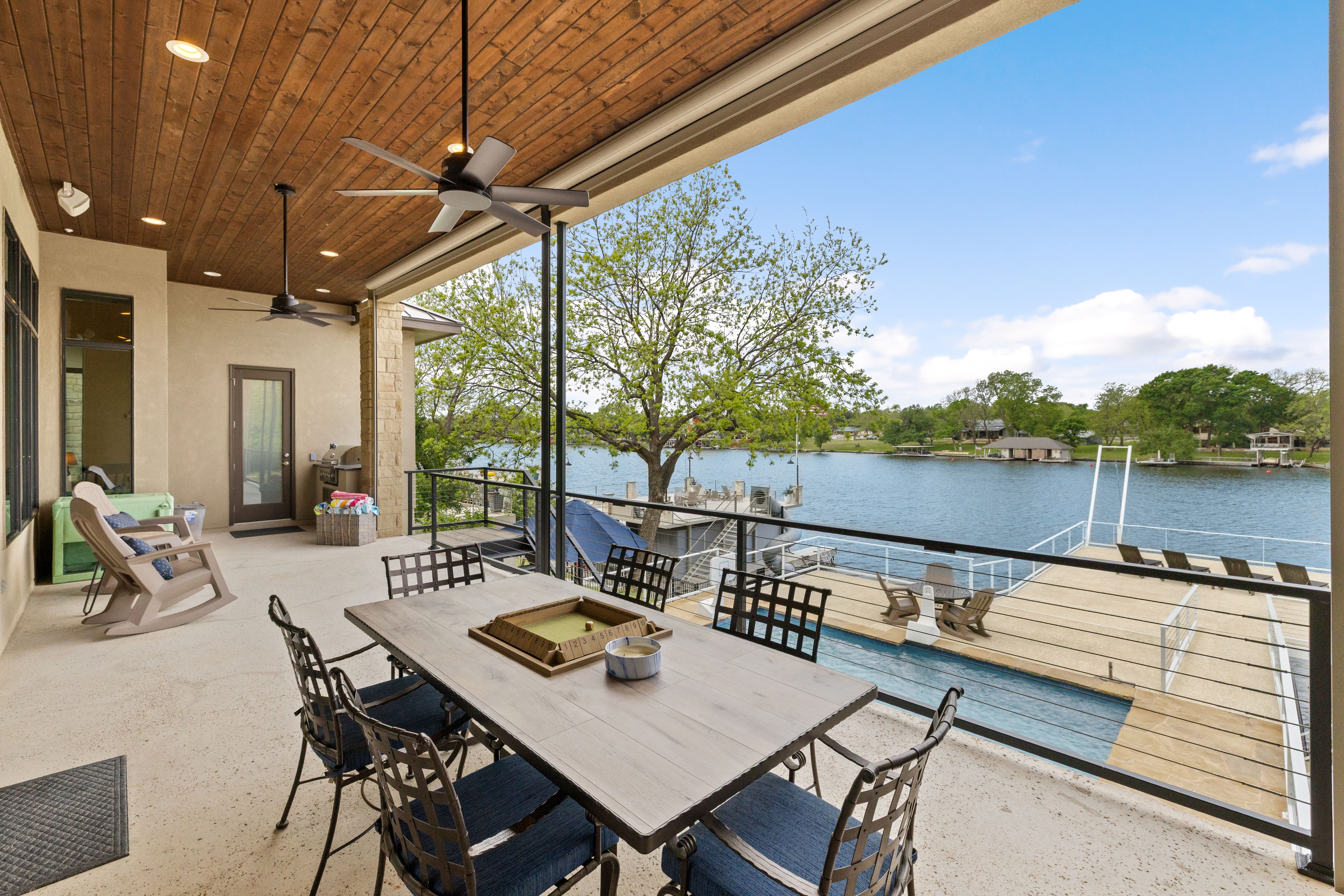  Waterfront Living on Lake LBJ - 物件實景