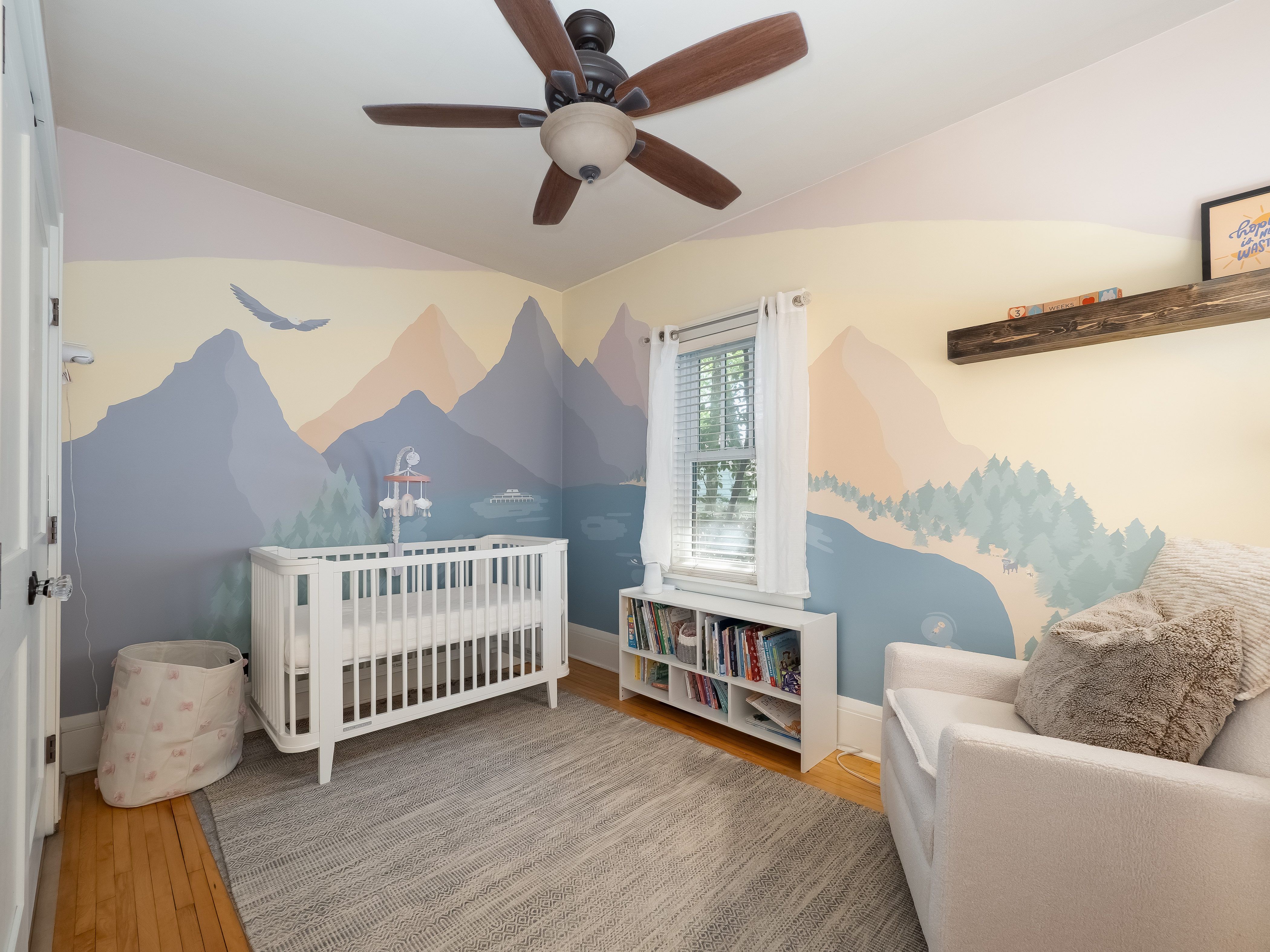  Renovated Lynnhurst Charmer Near Minnehaha Parkway - 物件實景