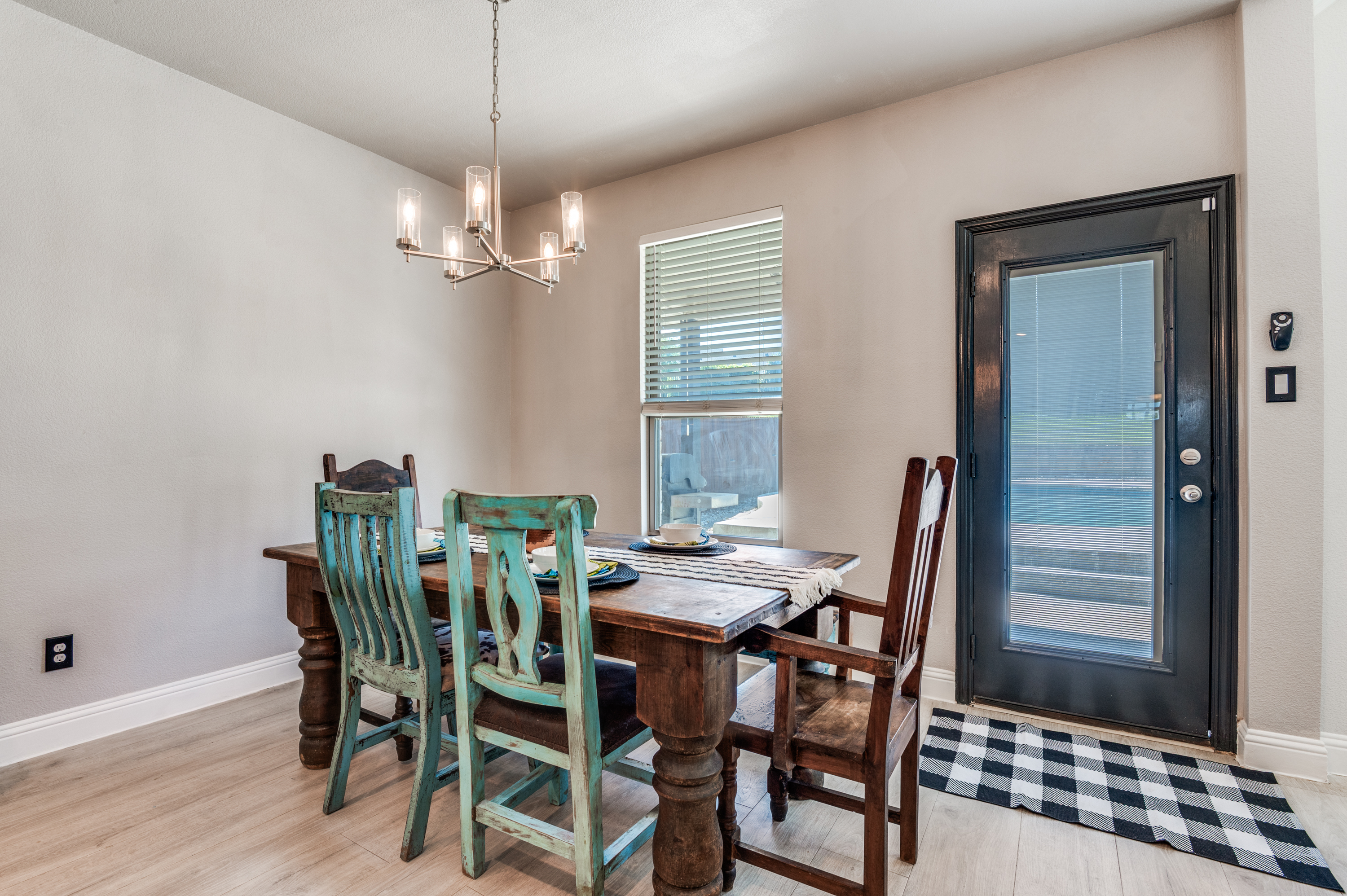  Burleson Beauty with Backyard Fun - 物件實景