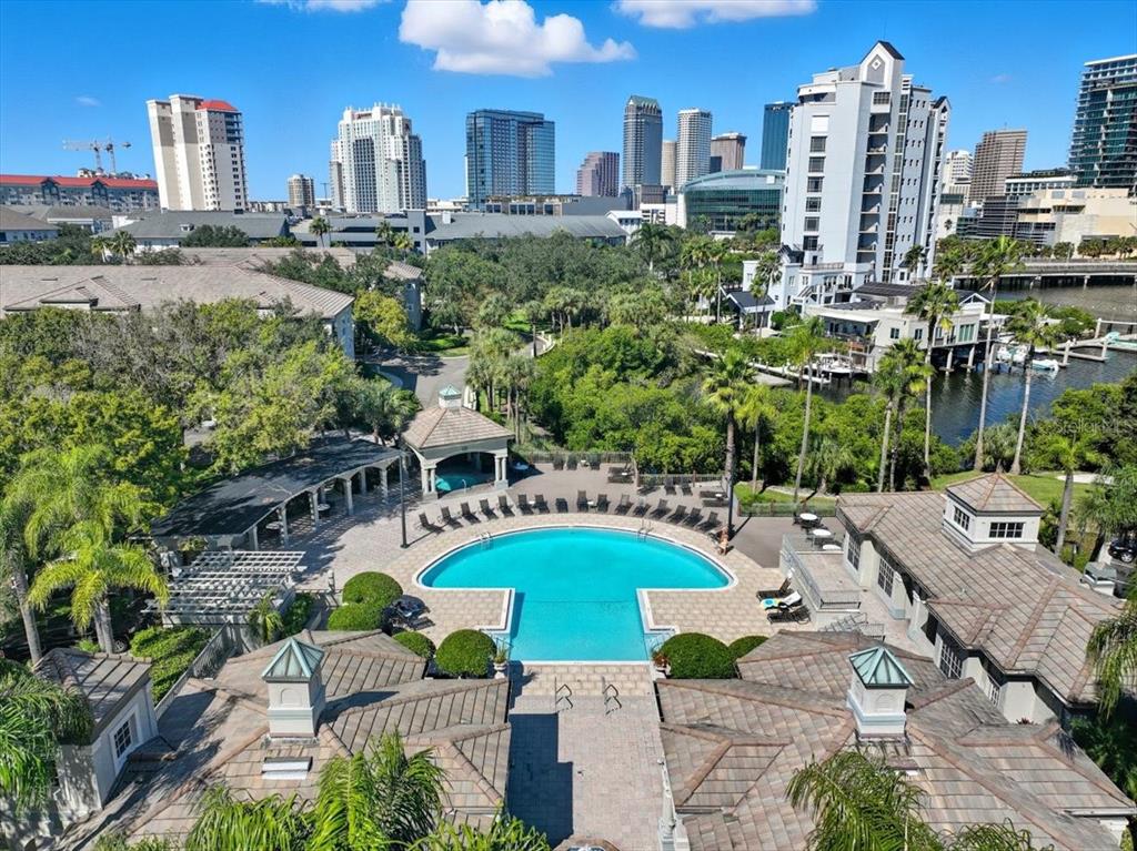 Tampa, Florida, 33602, United States, 3 Bedrooms Bedrooms, ,2 BathroomsBathrooms,Residential,For Sale,1970738