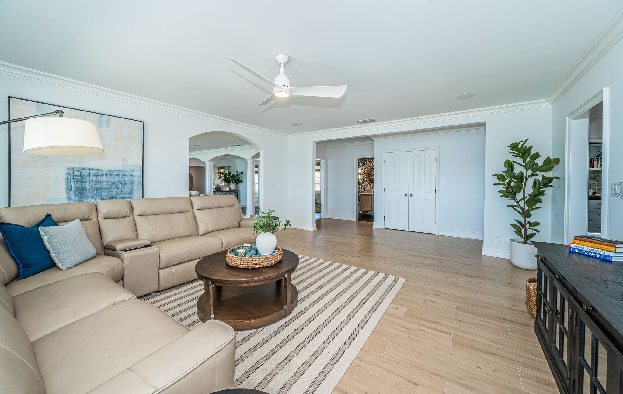 St Petersburg, Florida, 33715, United States, 4 Bedrooms Bedrooms, ,6 BathroomsBathrooms,Residential,For Sale,1978713