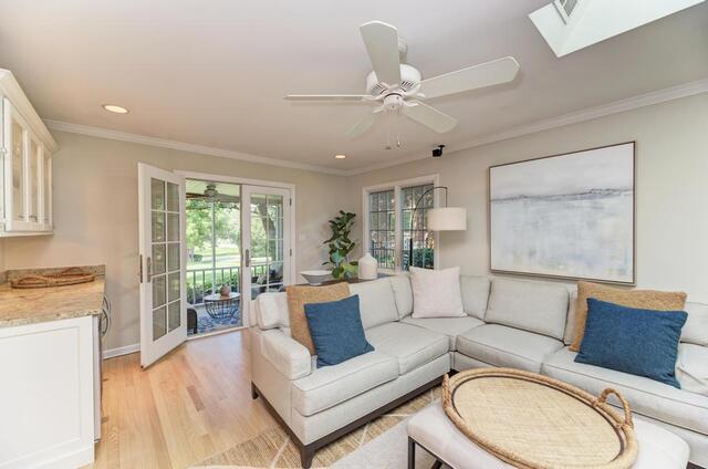 Medinah, Illinois, 60157, United States, 4 Bedrooms Bedrooms, ,4 BathroomsBathrooms,Residential,For Sale,1975518