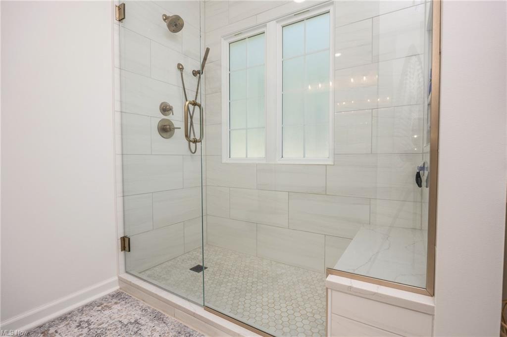 Marietta, Ohio, 45750, United States, 4 Bedrooms Bedrooms, ,5 BathroomsBathrooms,Residential,For Sale,1931542