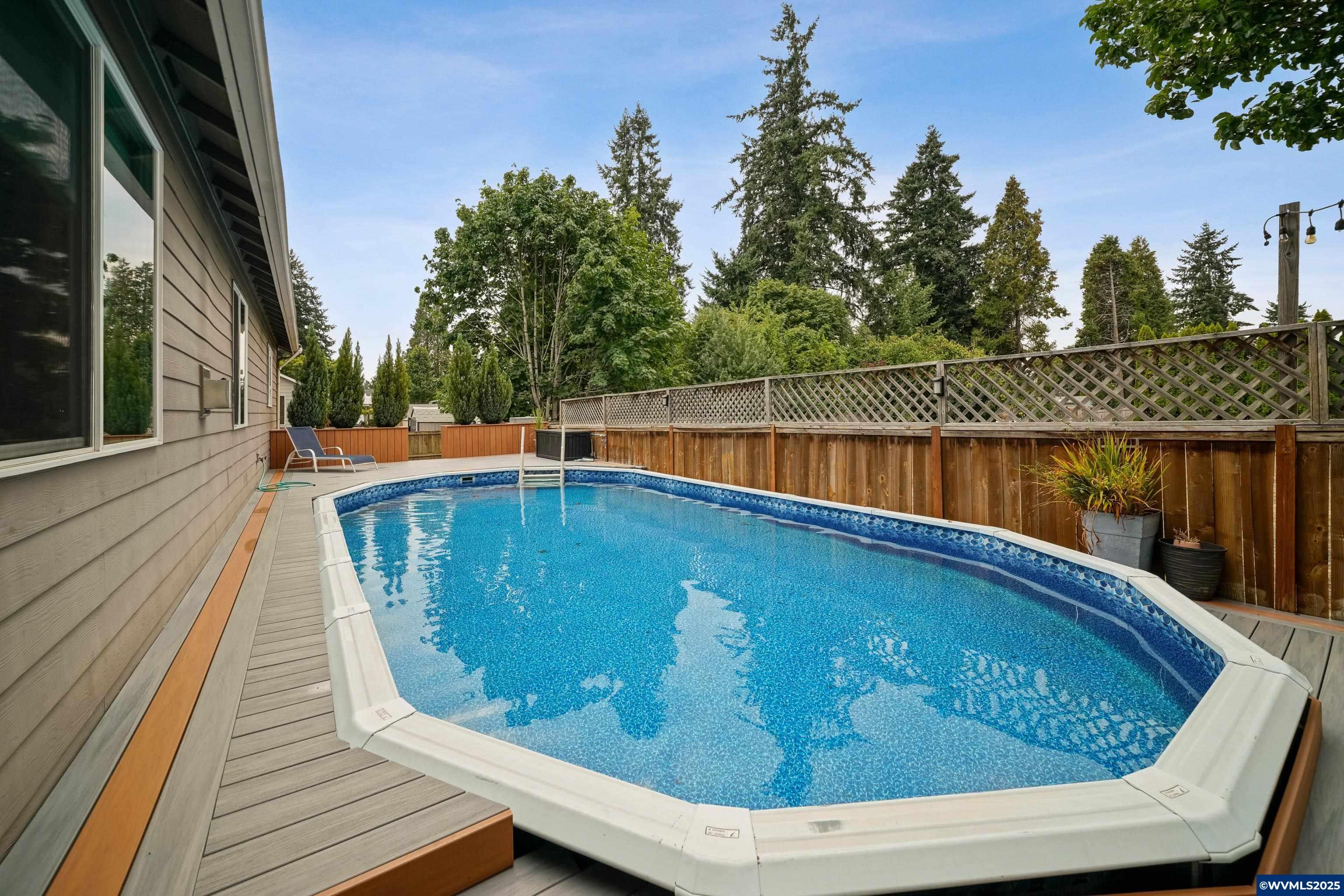 Stayton, Oregon, 97383, United States, 4 Bedrooms Bedrooms, ,2 BathroomsBathrooms,Residential,For Sale,1933214