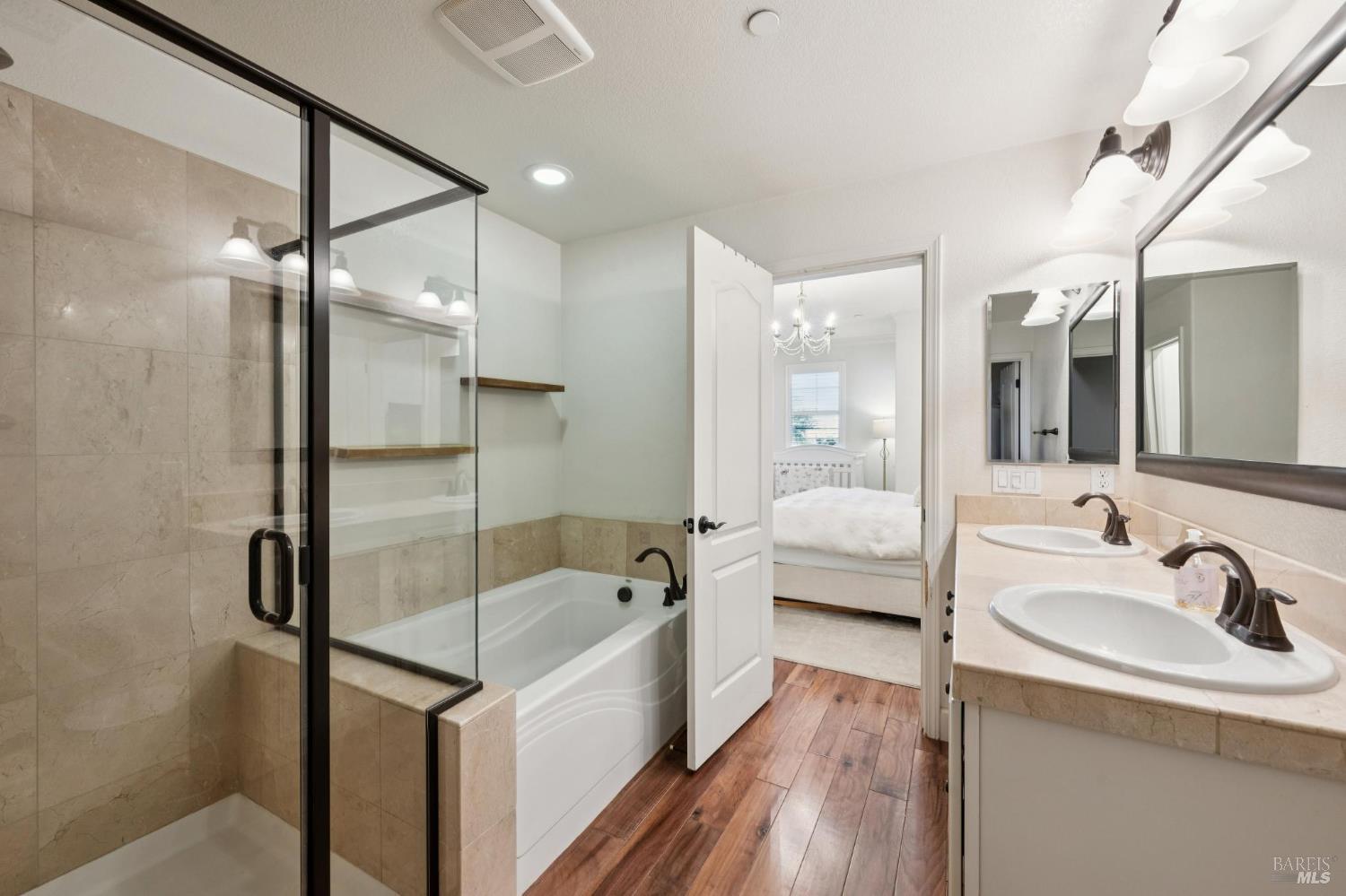 Petaluma, California, 94952, United States, 3 Bedrooms Bedrooms, ,3 BathroomsBathrooms,Residential,For Sale,1989207