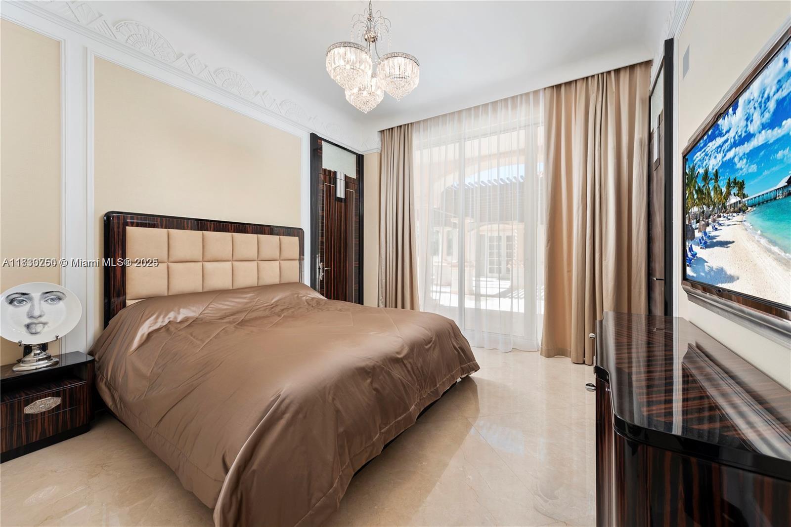 Miami Beach, Florida, 33109, United States, 6 Bedrooms Bedrooms, ,8 BathroomsBathrooms,Residential,For Sale,1876435