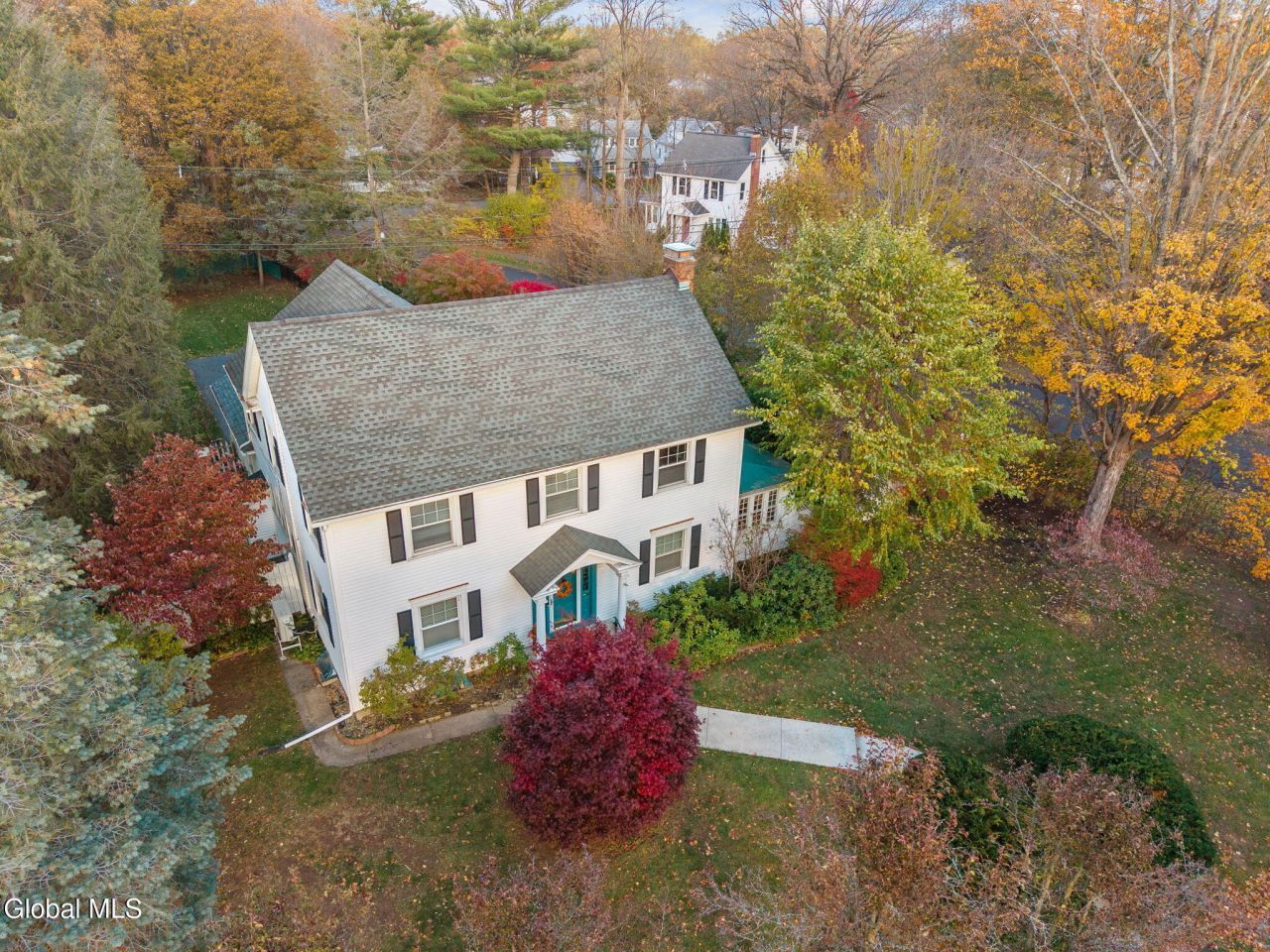 Niskayuna, New York, 12309, United States, 5 Bedrooms Bedrooms, ,3 BathroomsBathrooms,Residential,For Sale,1988361