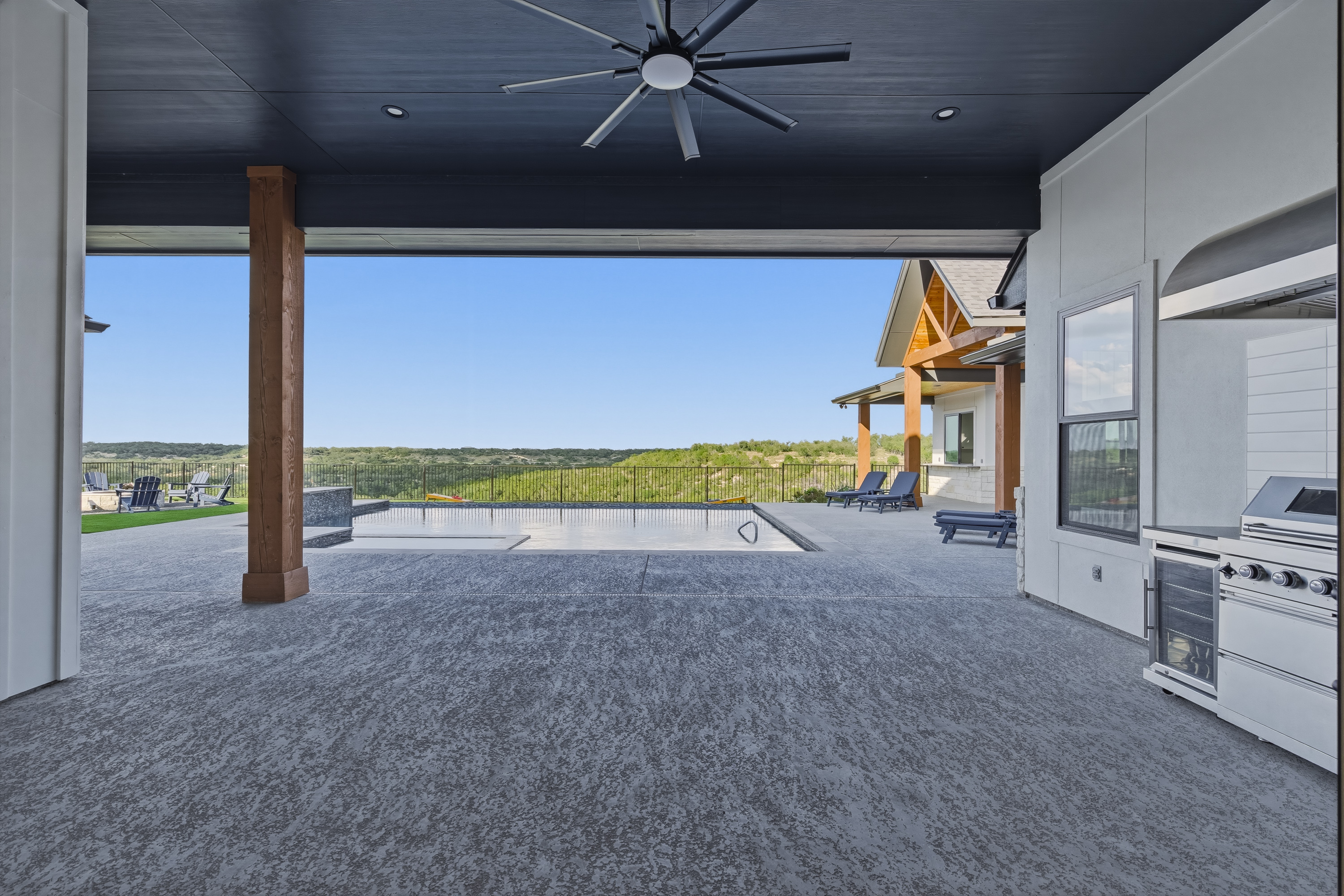  598 Lookout Mountain Road, Johnson City, TX 78636 - 物件實景