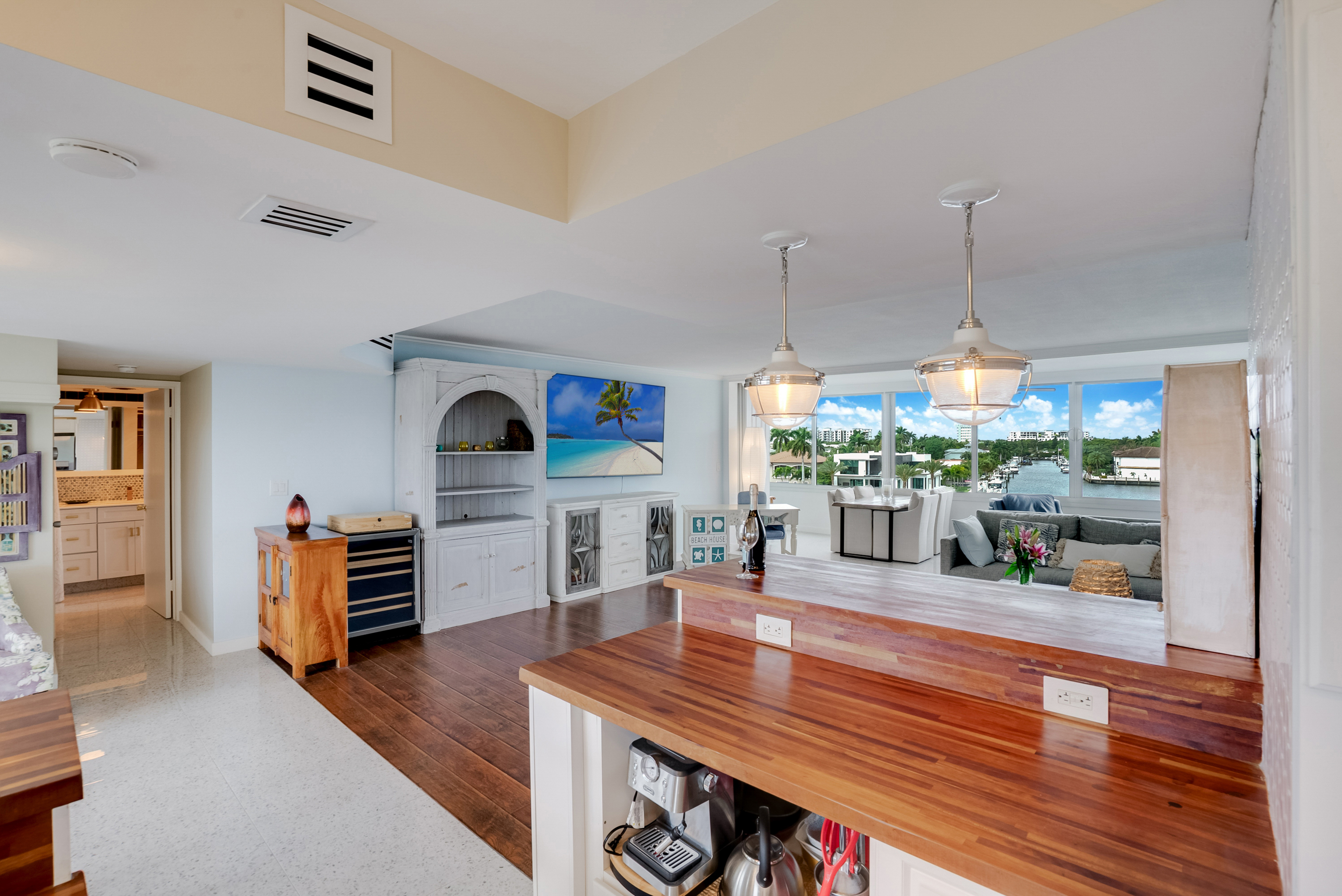  201 N Riverside Drive, Pompano Beach, FL, 33062 - 物件實景