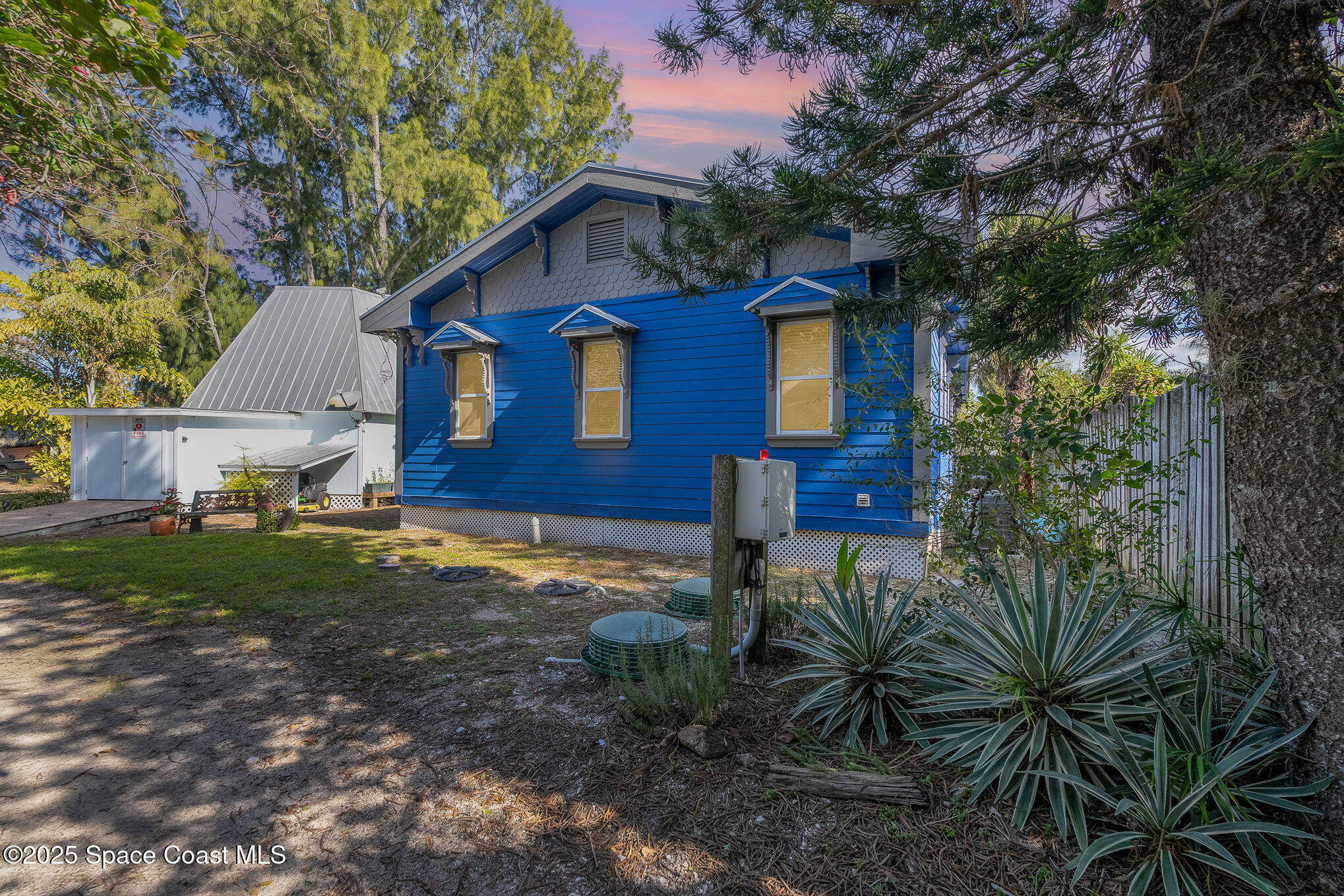 Grant, Florida, 32949, United States, 2 Bedrooms Bedrooms, ,2 BathroomsBathrooms,Residential,For Sale,1695908