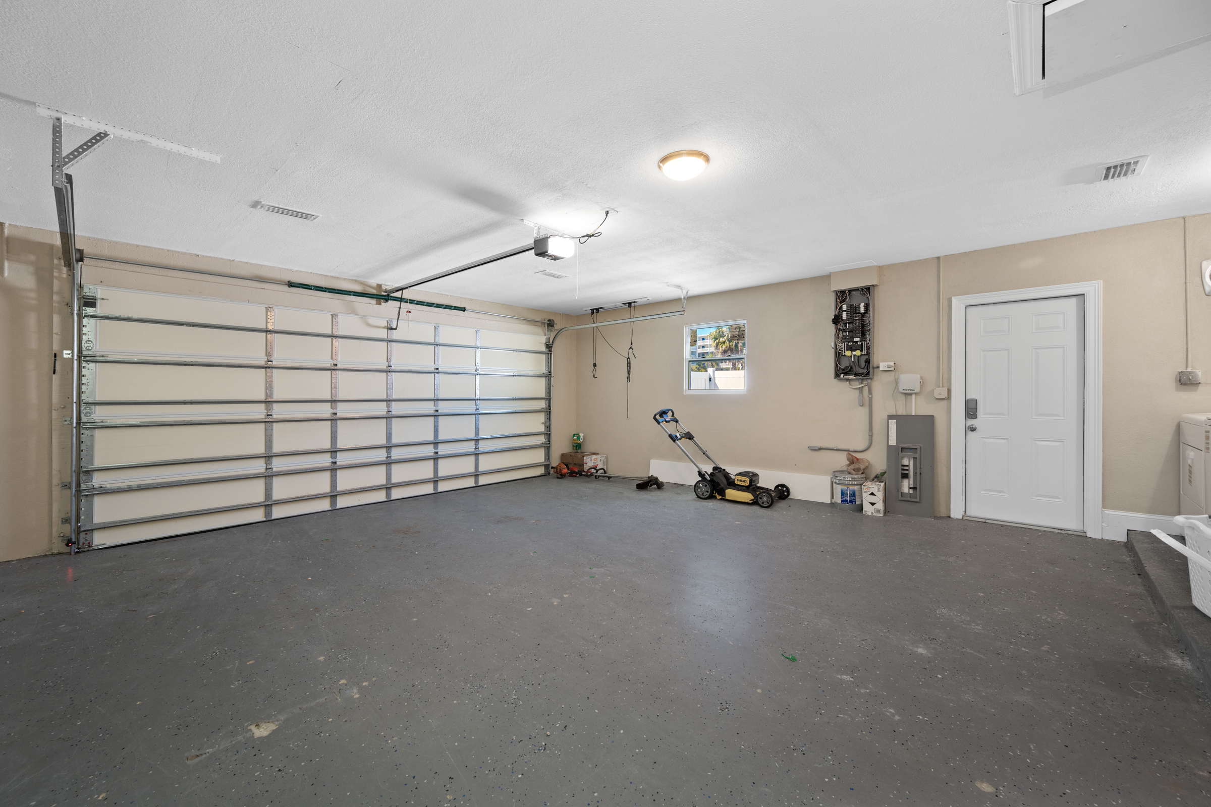 North Redington Beach, Florida, 33708, United States, 3 Bedrooms Bedrooms, ,2 BathroomsBathrooms,Residential,For Sale,2017347