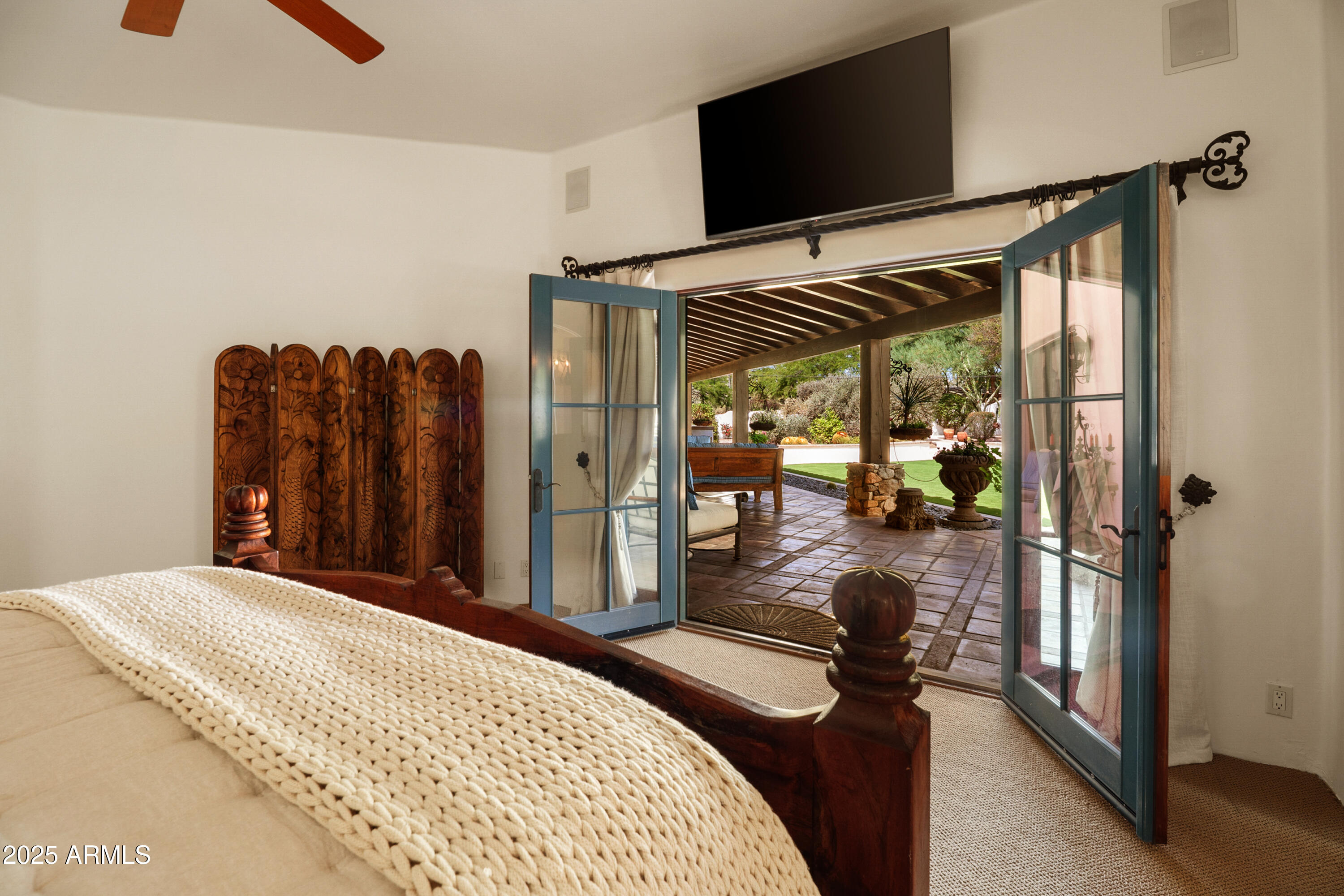 Cave Creek, Arizona, 85331, United States, 2 Bedrooms Bedrooms, ,4 BathroomsBathrooms,Residential,For Sale,1987771