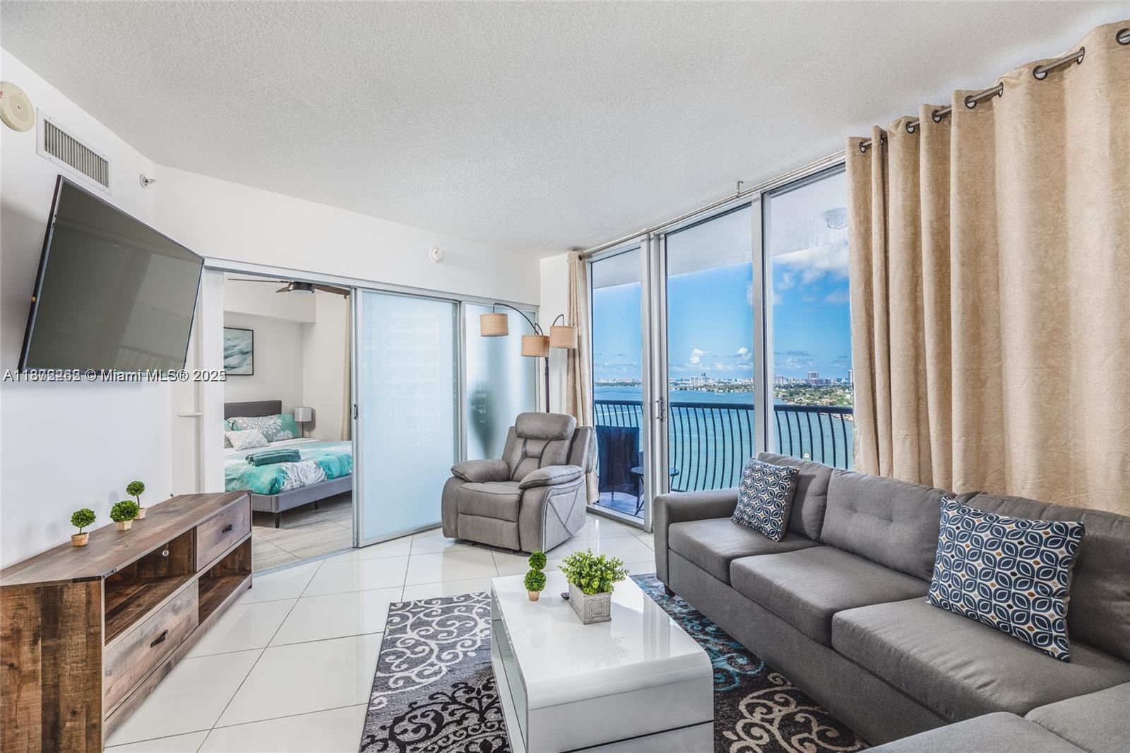 Miami, Florida, 33132, United States, 2 Bedrooms Bedrooms, ,2 BathroomsBathrooms,Residential,For Sale,1940713