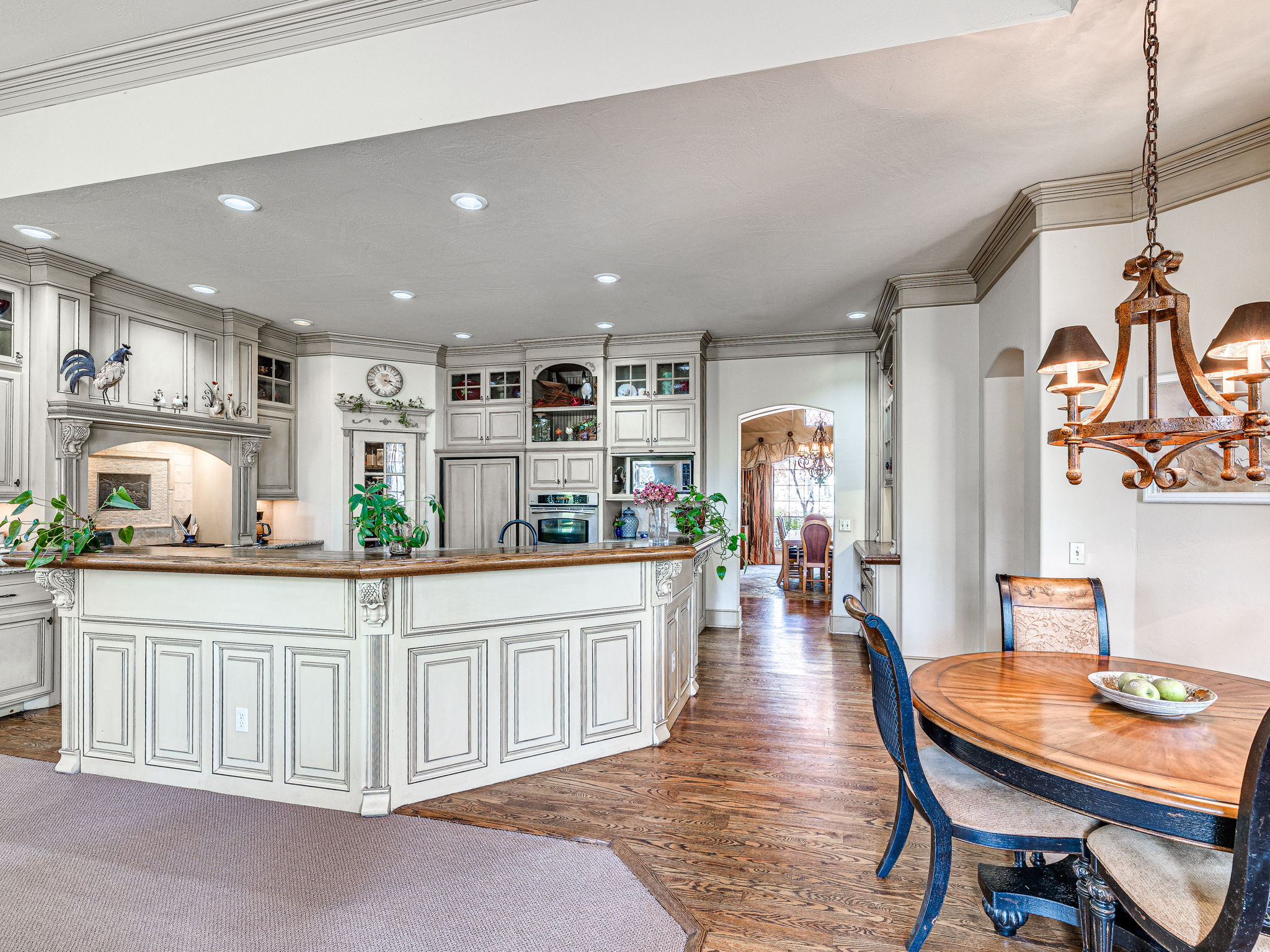 Edmond, Oklahoma, 73003, United States, 3 Bedrooms Bedrooms, ,3 BathroomsBathrooms,Residential,For Sale,1907652