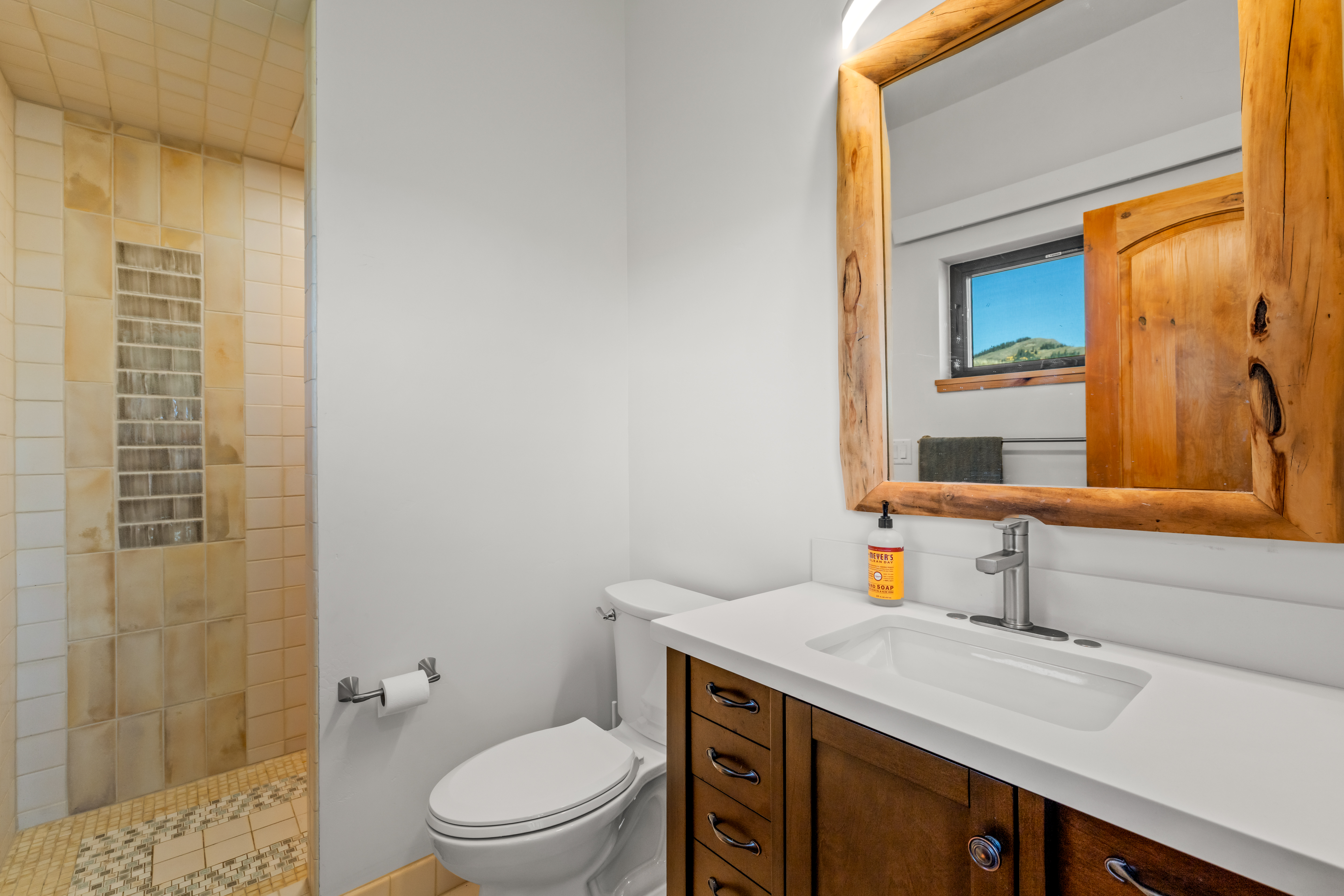  196 Lower Bear Mountain Road, Kremmling, CO, 80459 - 物件實景